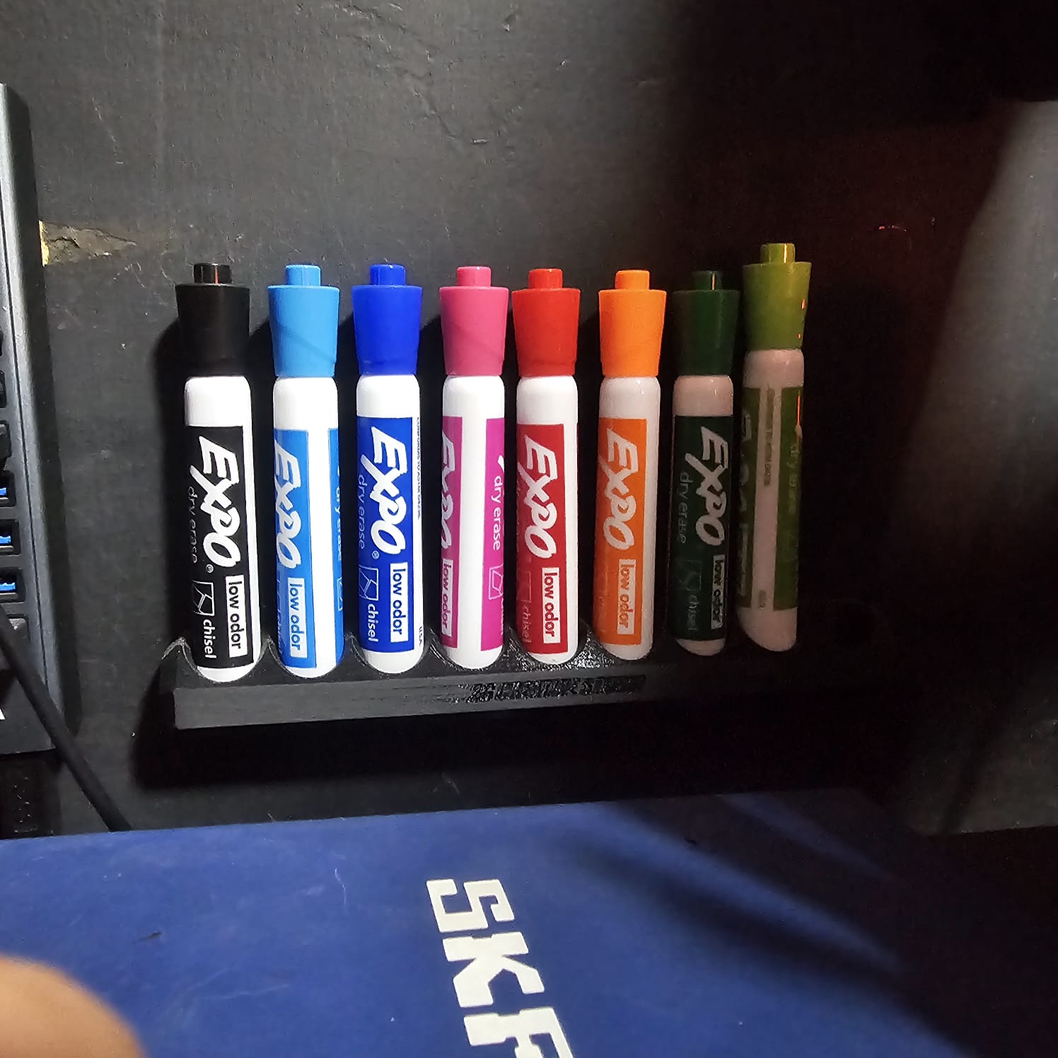 Wallmount 9 slot marker holder