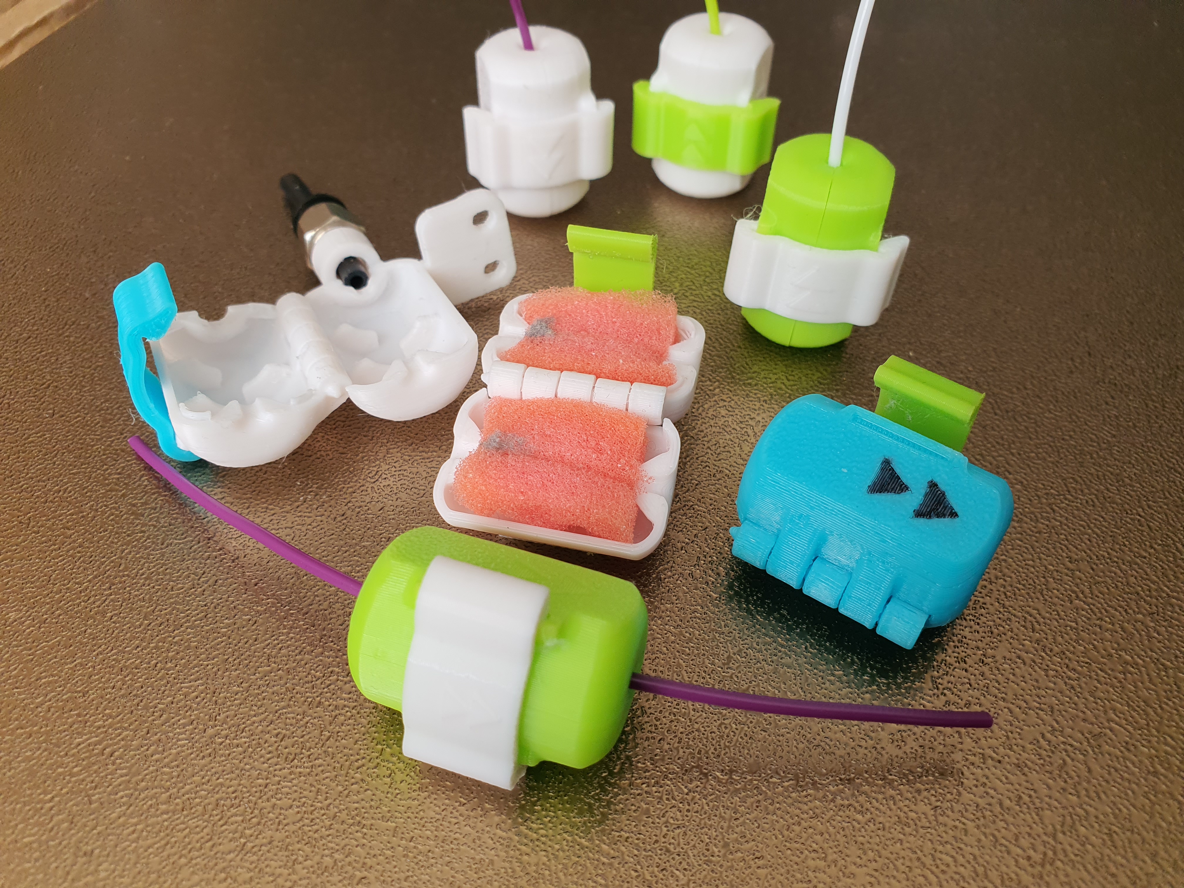 Miniatura 7 do modelo 3D Filament cleaner