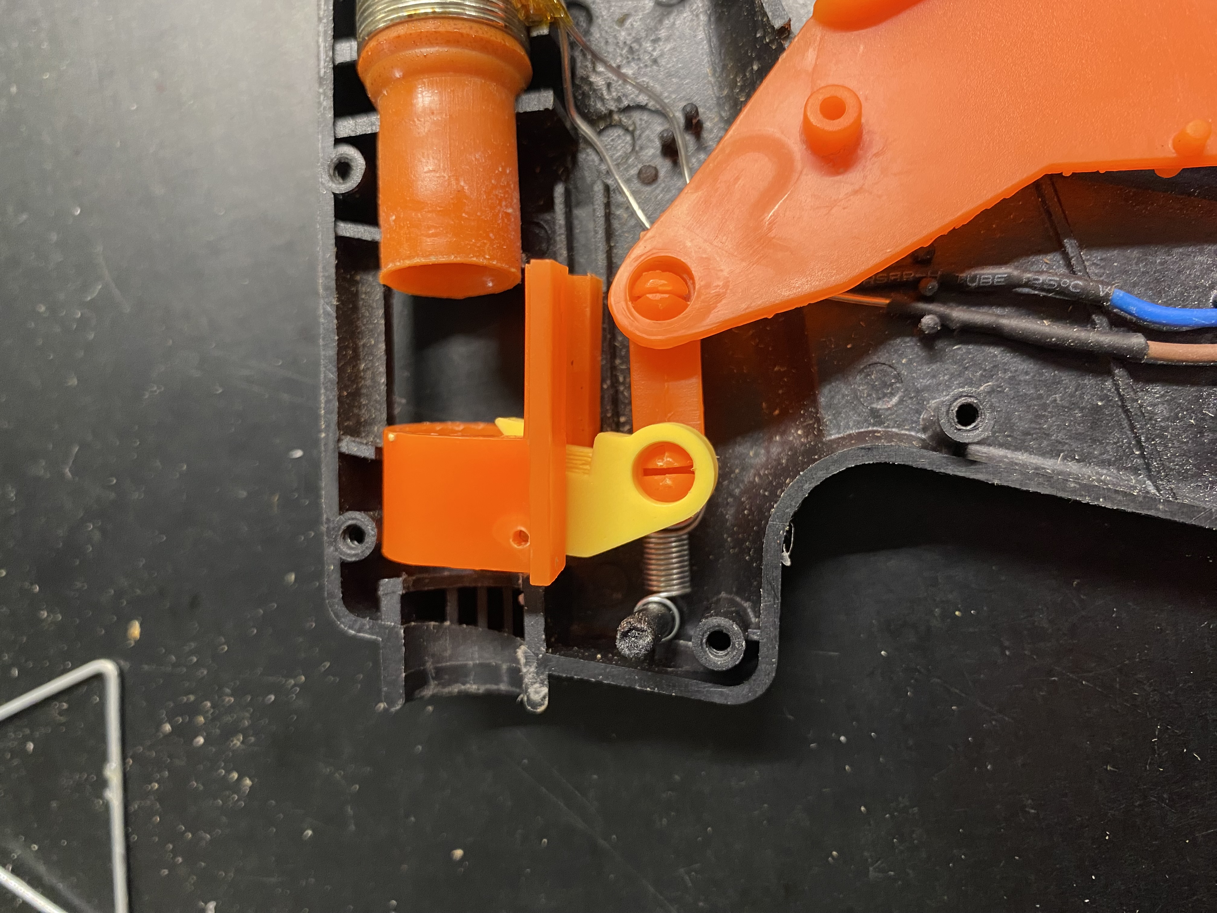 Glue Gun loading teeth replacement