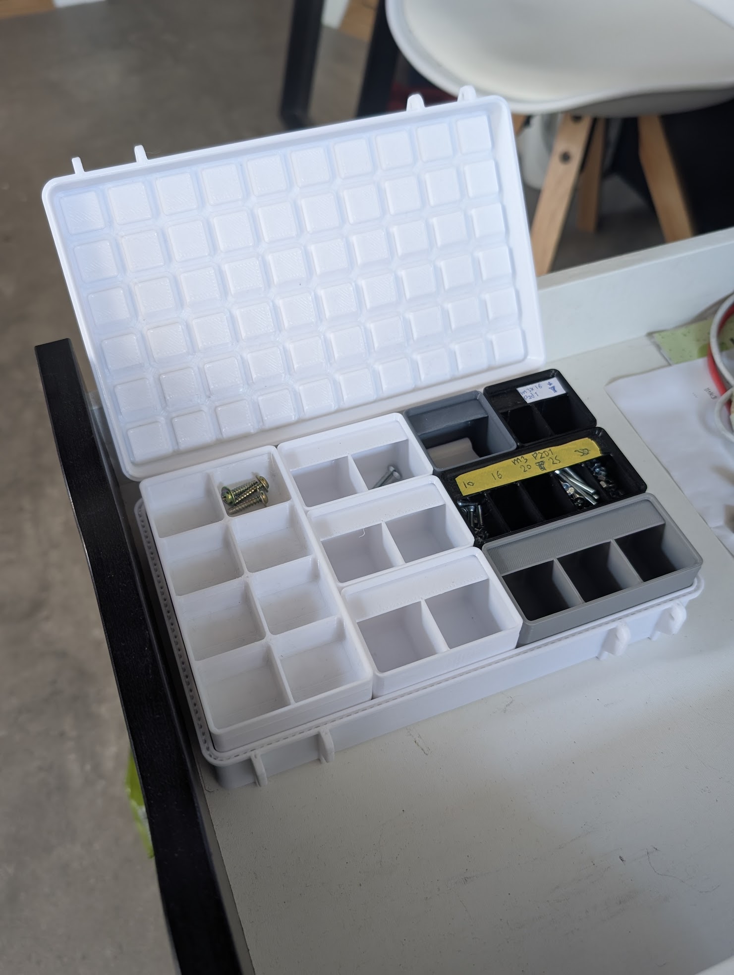Half pitched 5x3 Gridfinity box lid