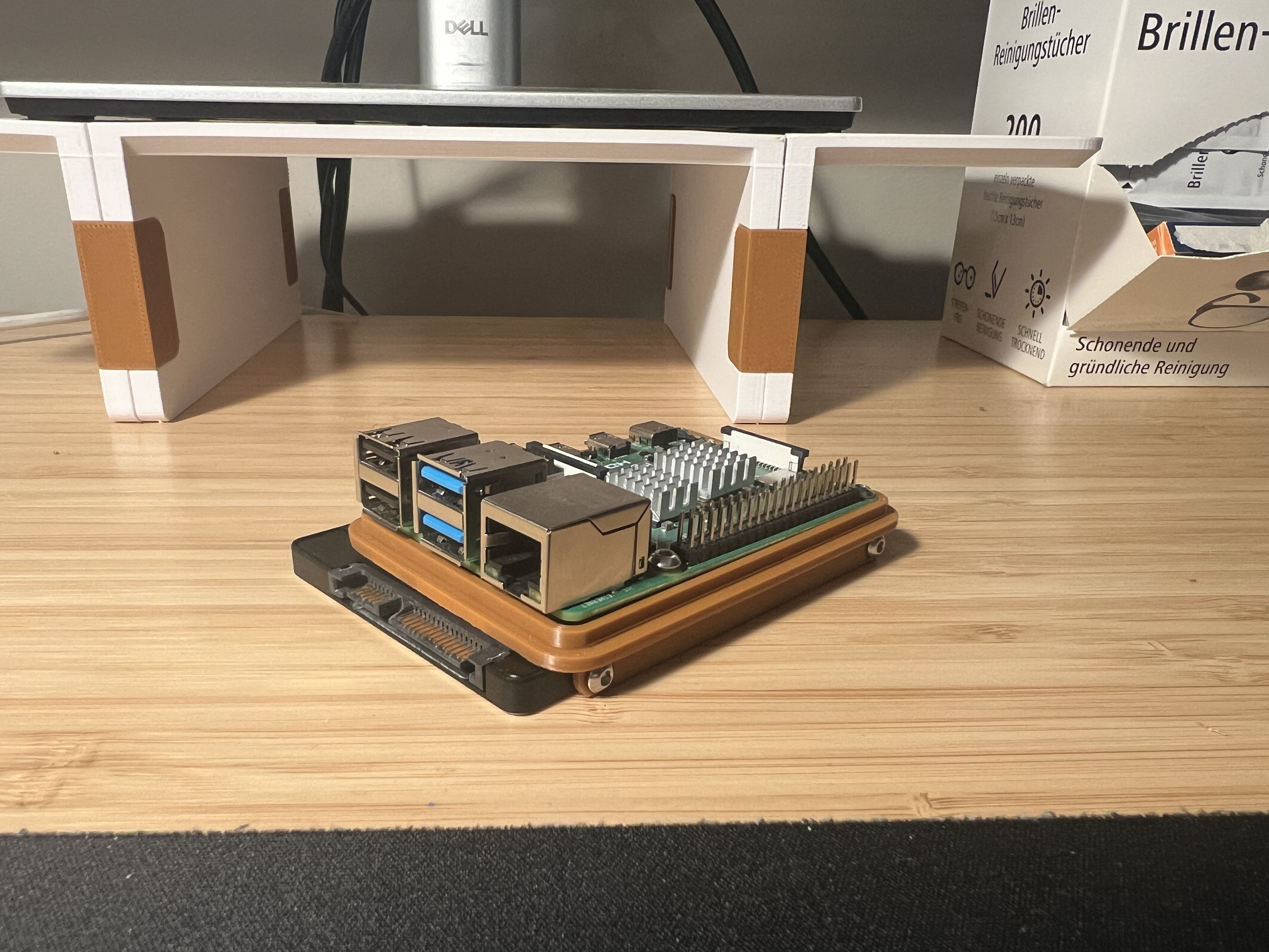 Raspberry pi (3B, 4, 5) and 2.5 inch ssd case