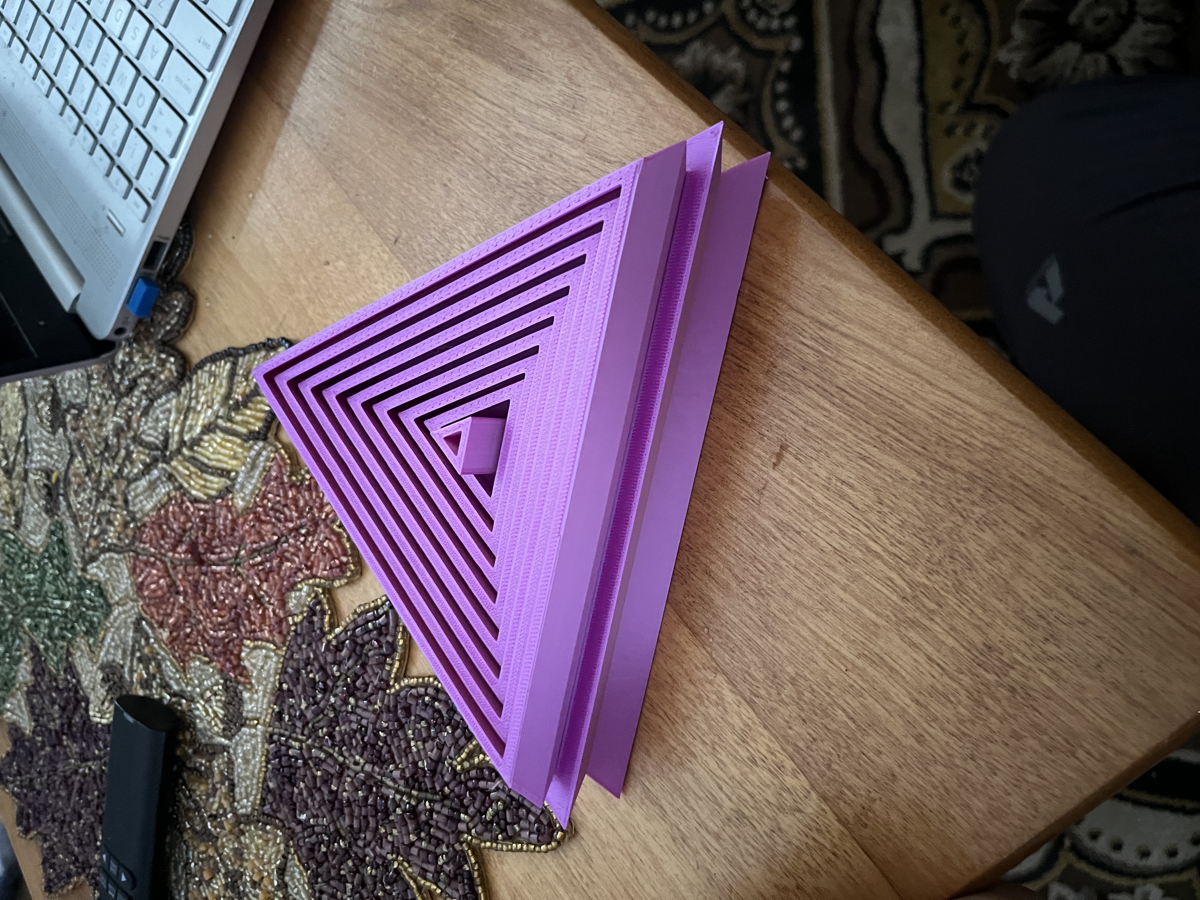 Crazy Fidget Triangle with Ornamental Base