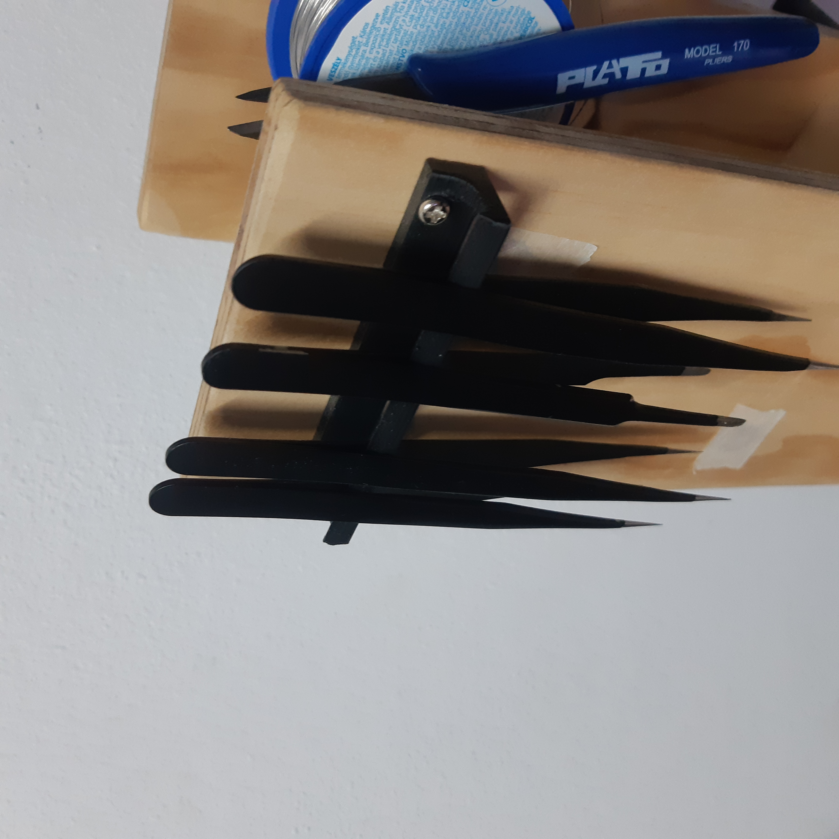 Tweezer Holder