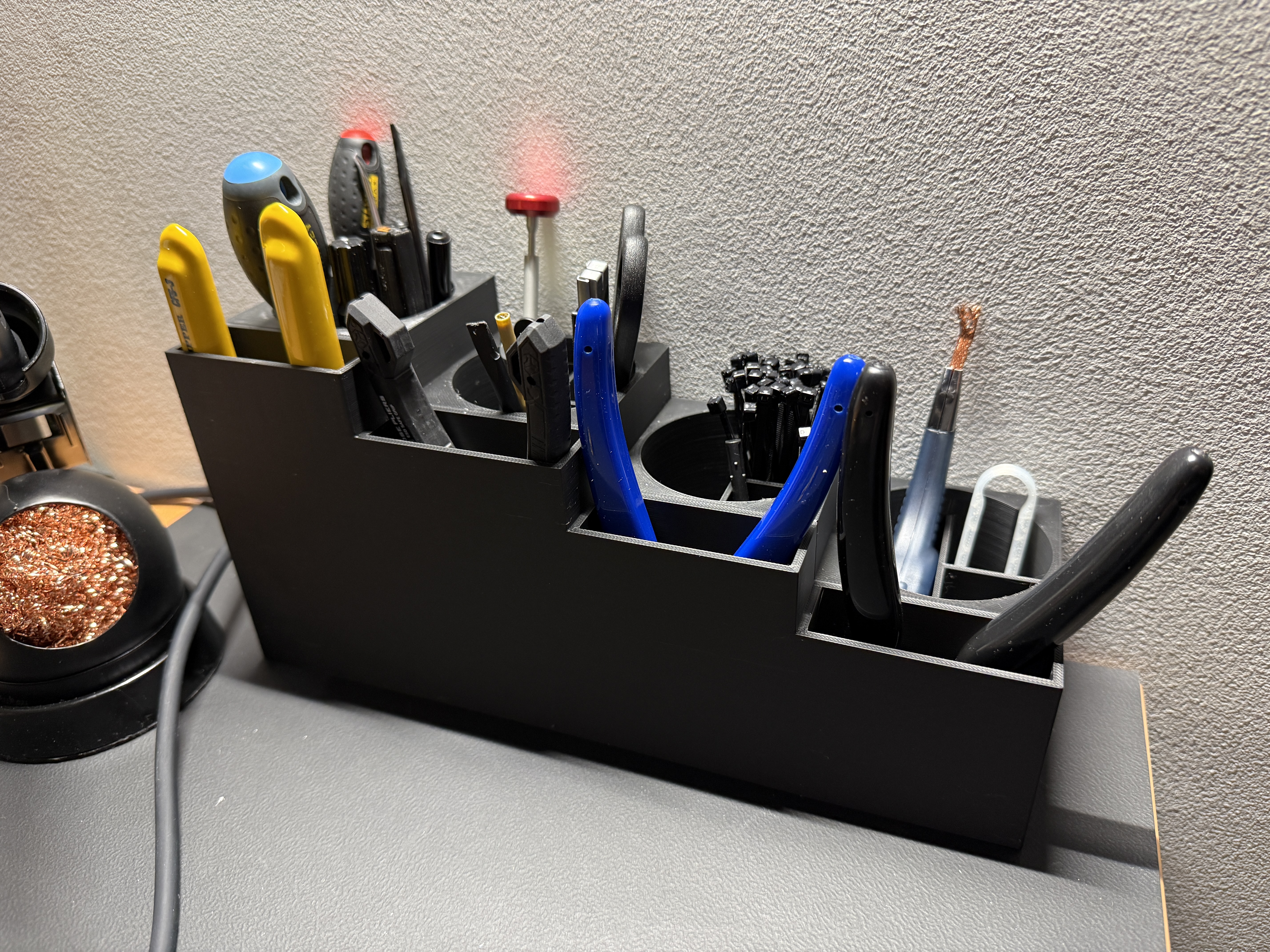 Tool Station