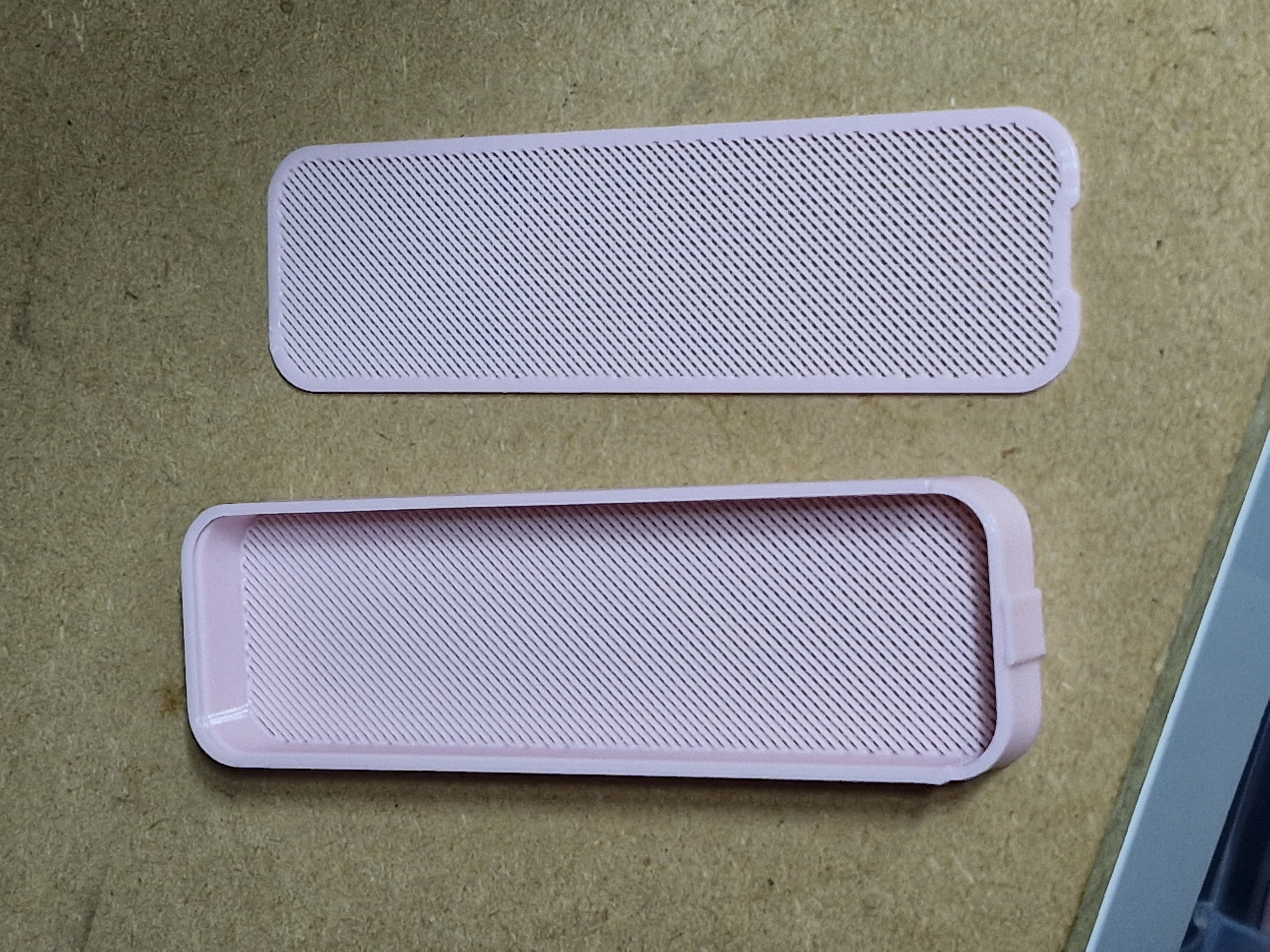 Silicgel box (about 45g of silica gel)-v1.0