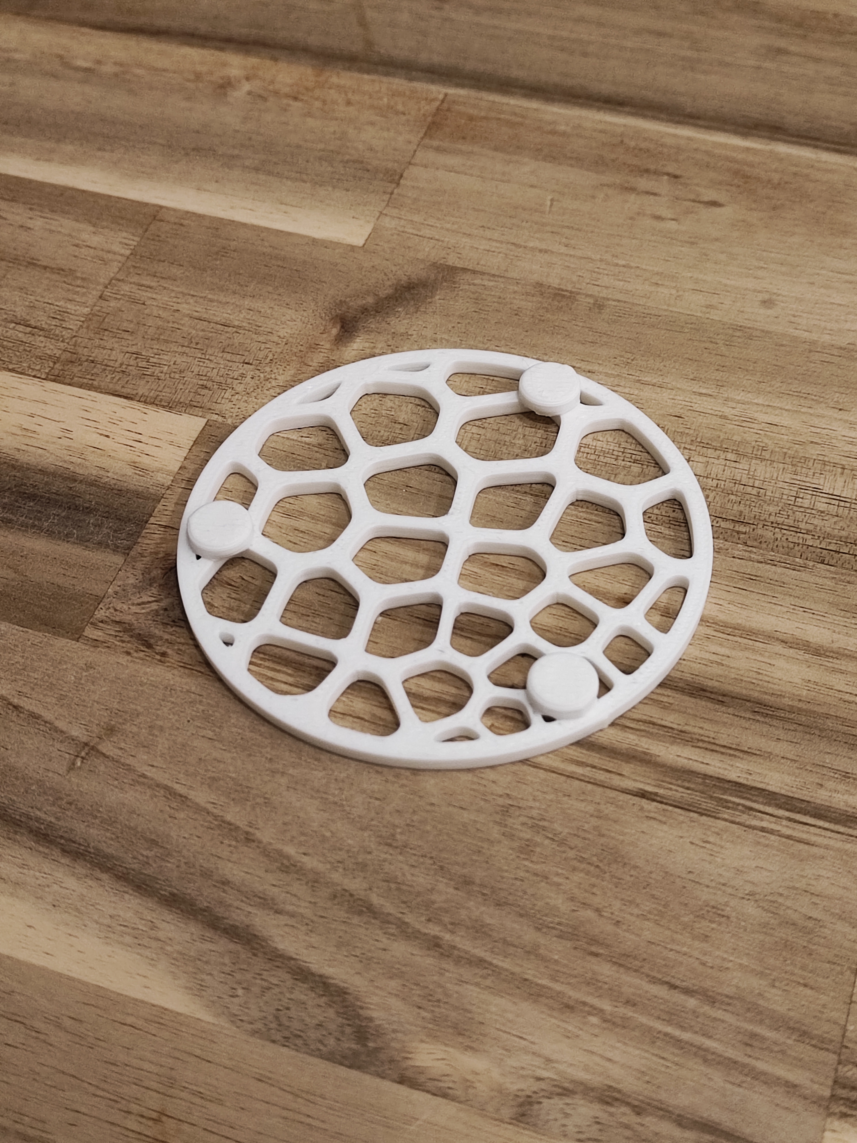 Voronoi Coasters with Drainage Feet