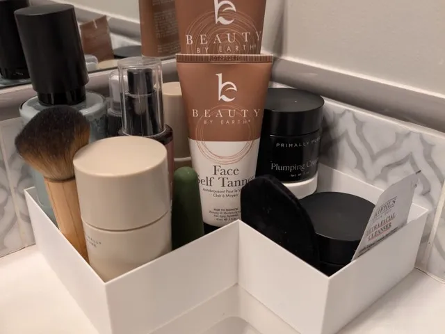 Corner Box Organizer