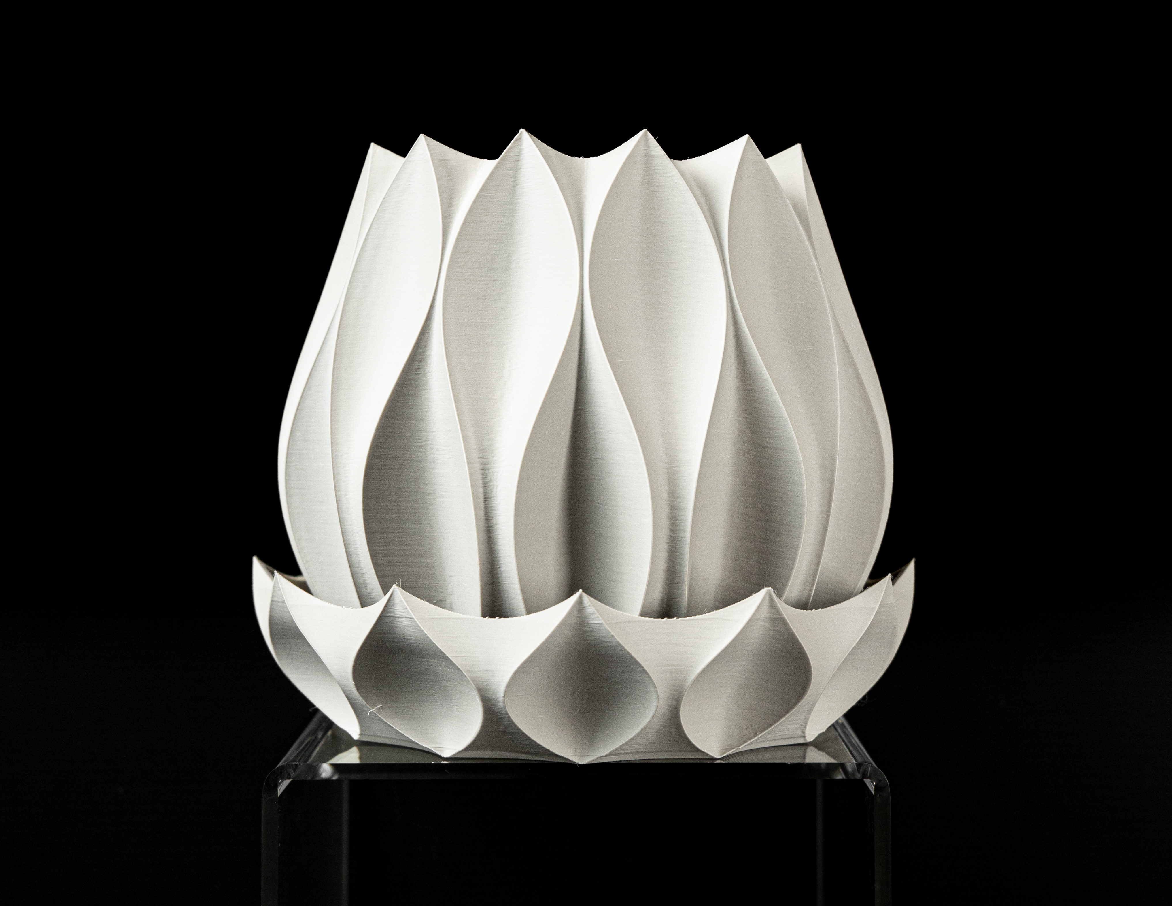 Abyssal Planter Pot 02 by MODERN MACHINE