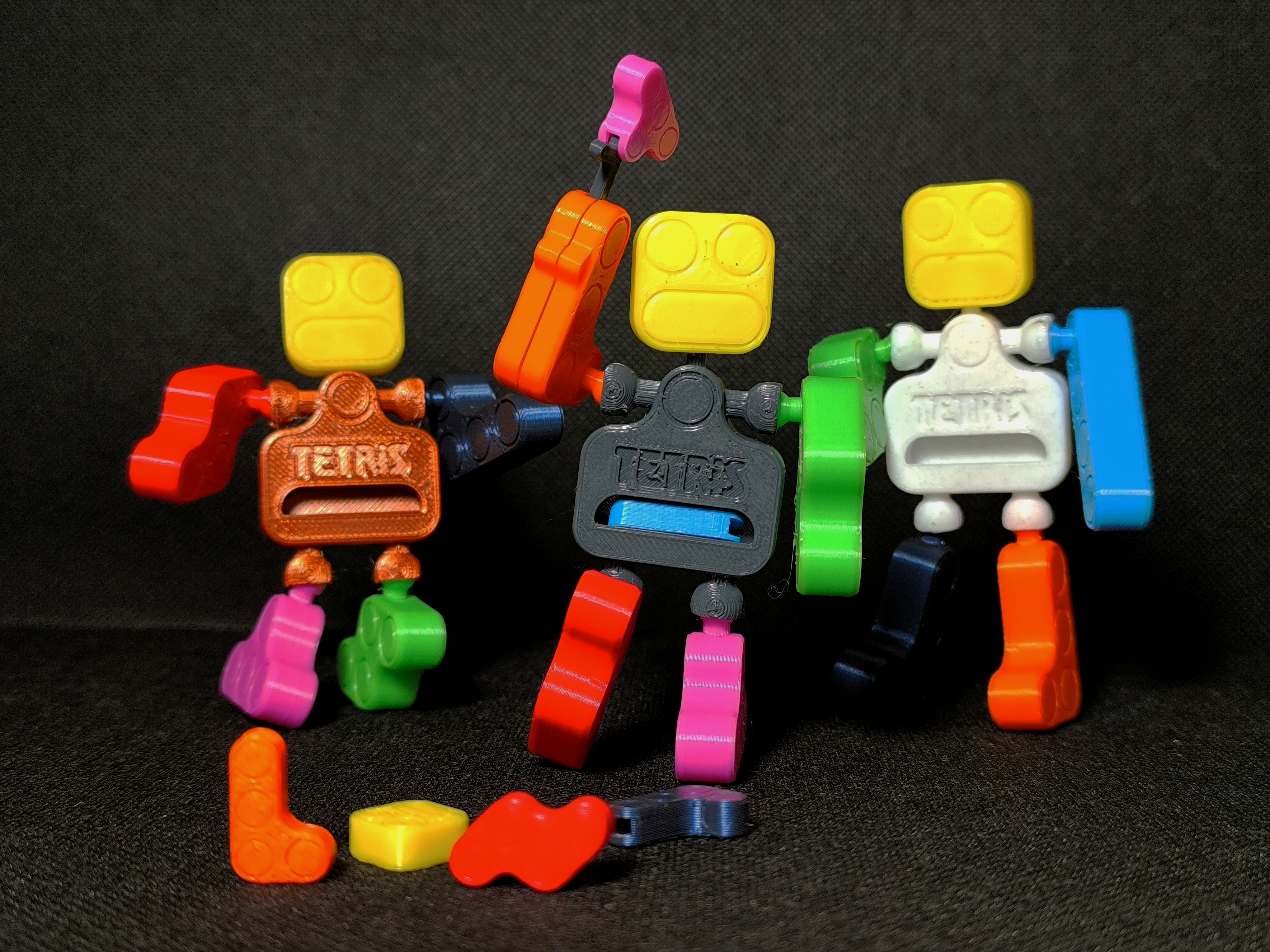 Tetris inspired mini-robot (Piece thrower arm)