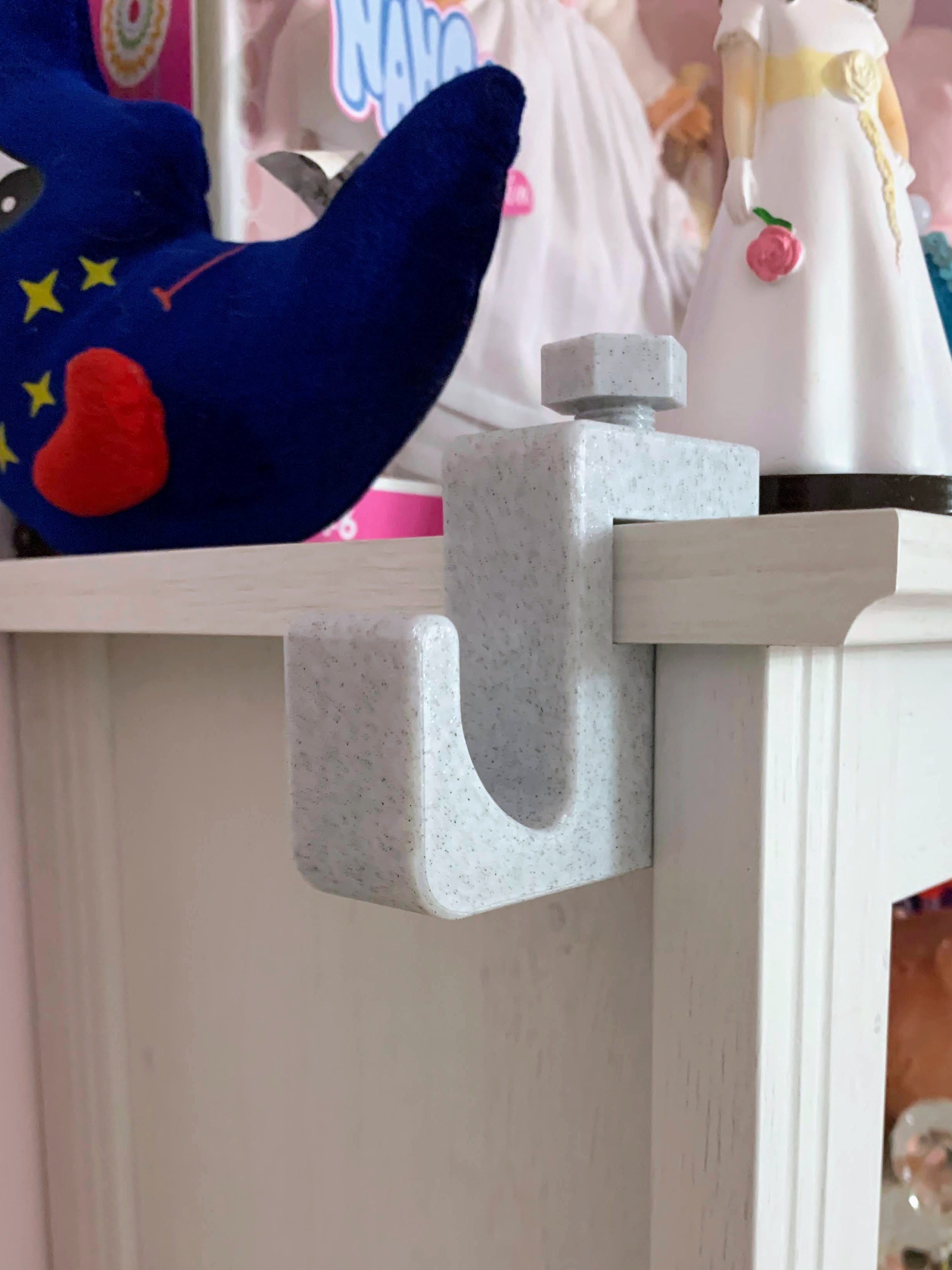 Hanger / percha