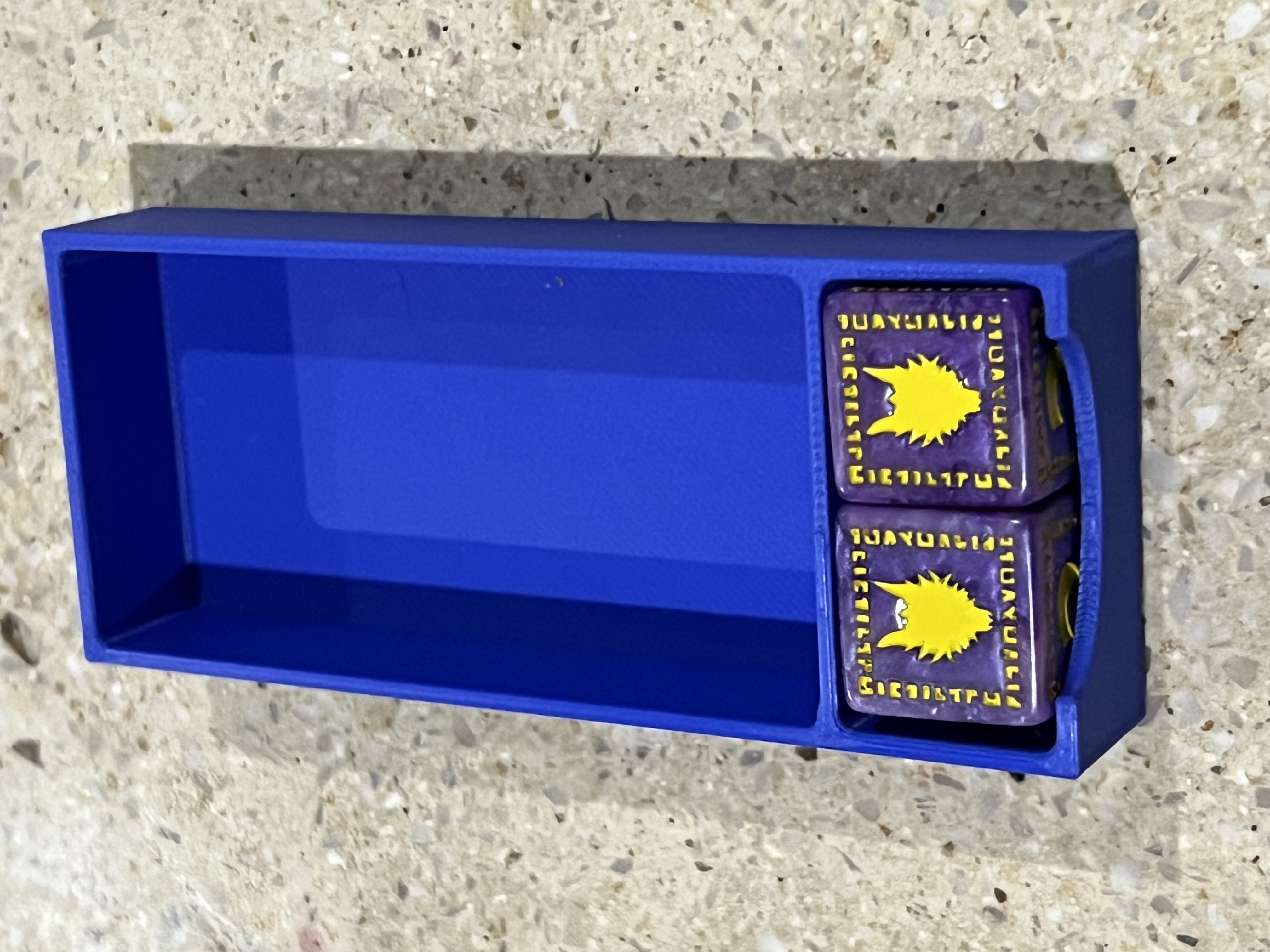 Karak Dice Holder