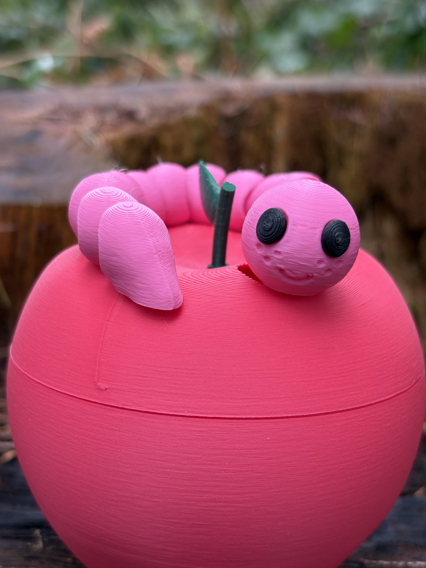 Flexi Articulating Worm and Apple Container