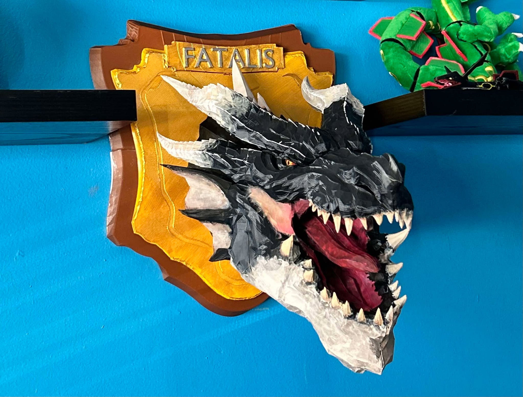 Fatalis Head Trophy