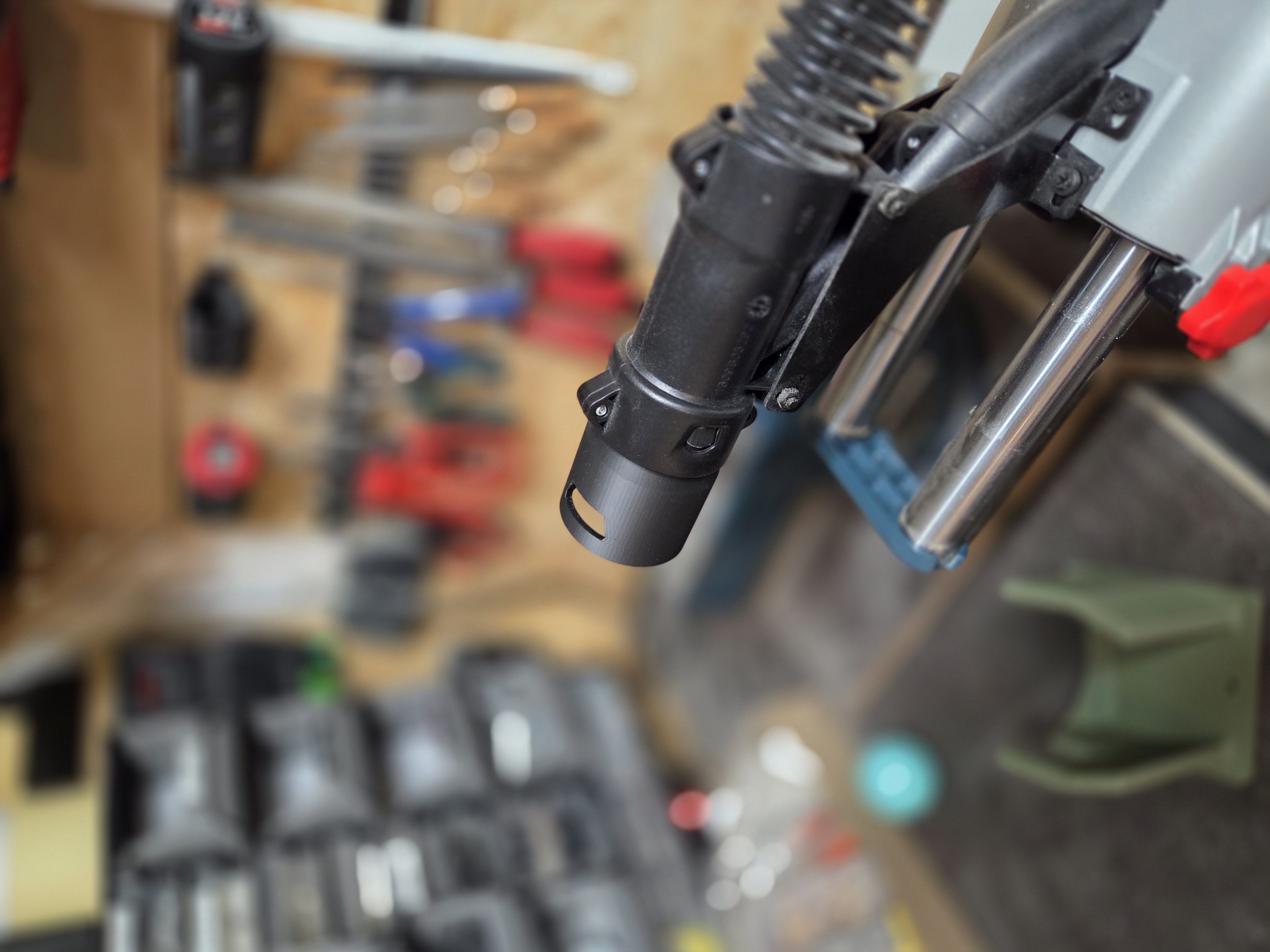 Bosch vacuum hose to Bosch GCM adapter