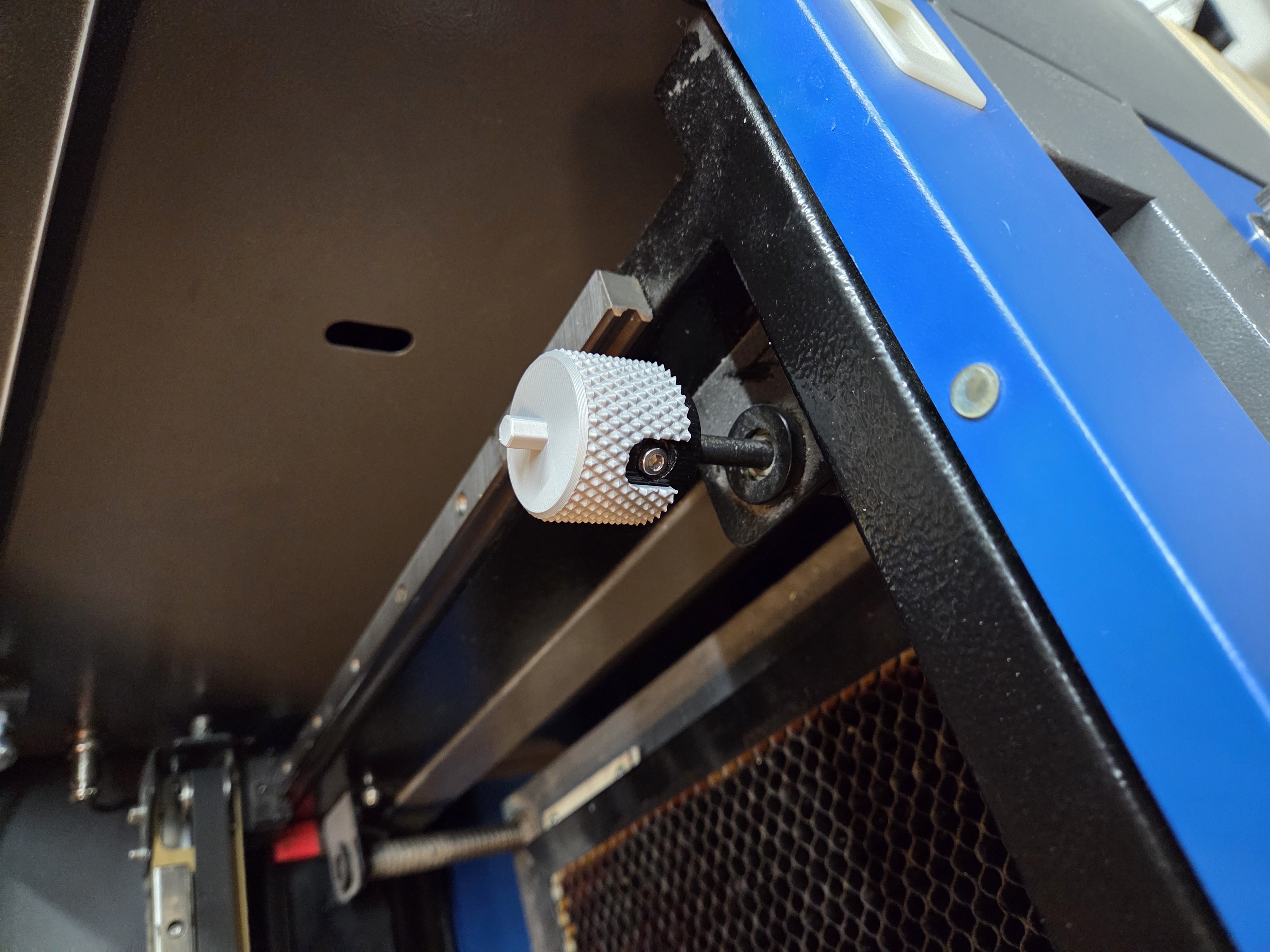 Omtech laser Z-Axis 1/4 inch adapter
