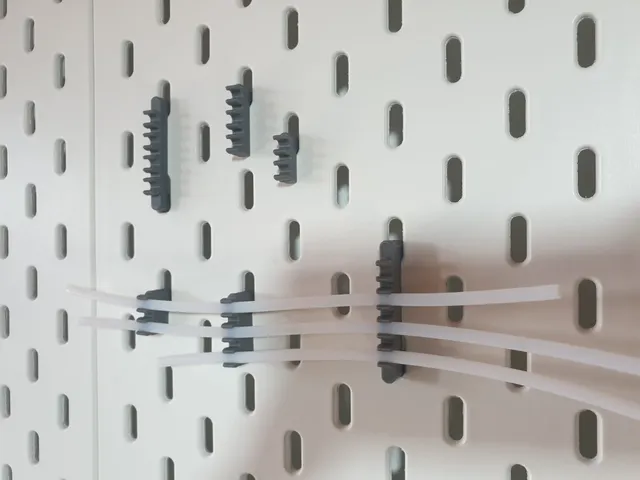 Skadis PTFE Tube Guides