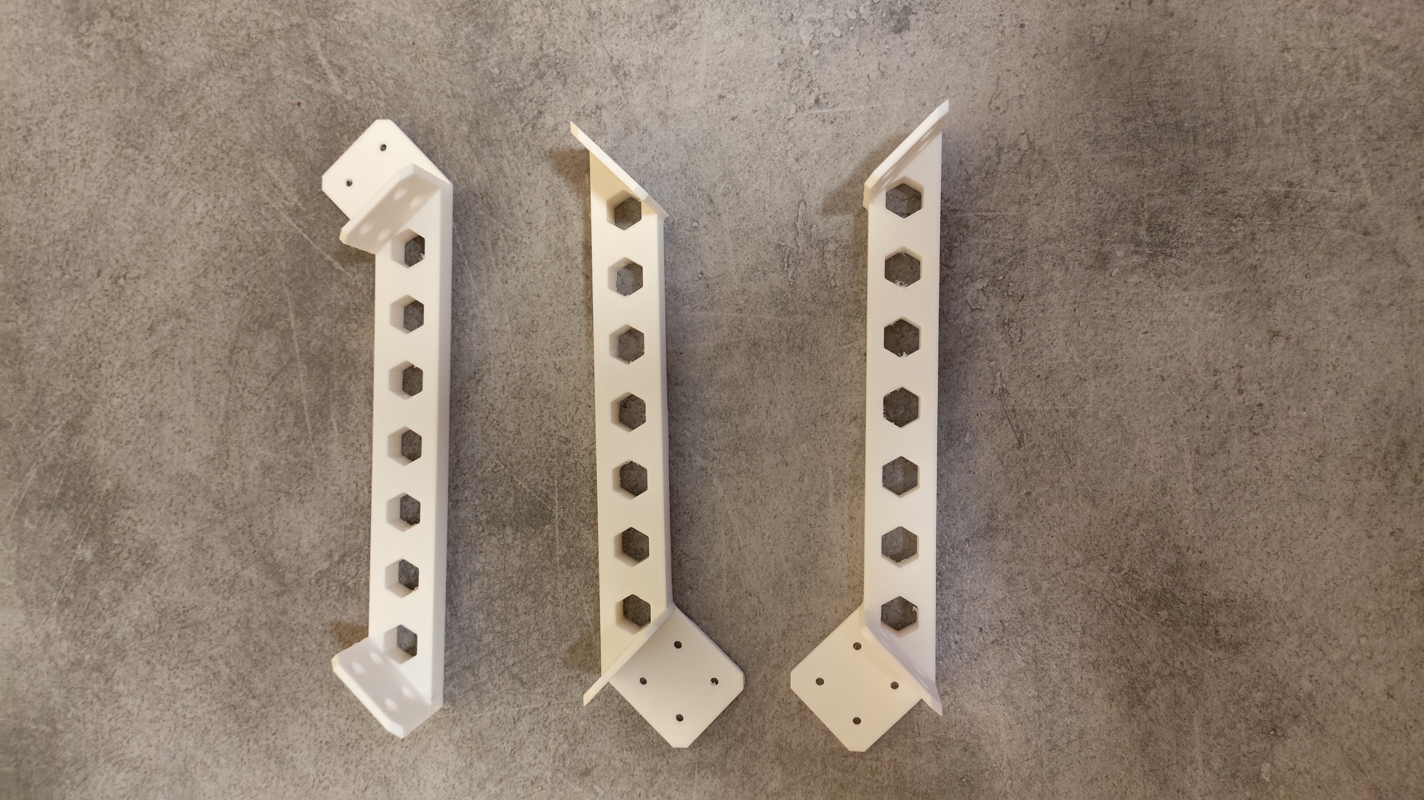 Miniatura 3 do modelo 3D Ikea table leg bracket stiffner