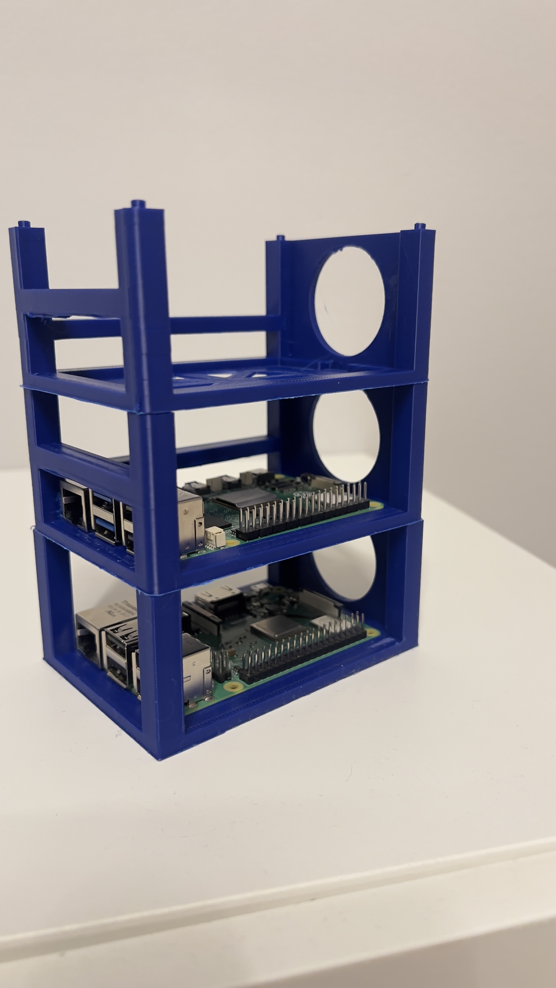 Raspberry Pi Cluster Rack — miniatura 2