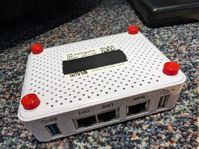 Netgate SG-1100 foot