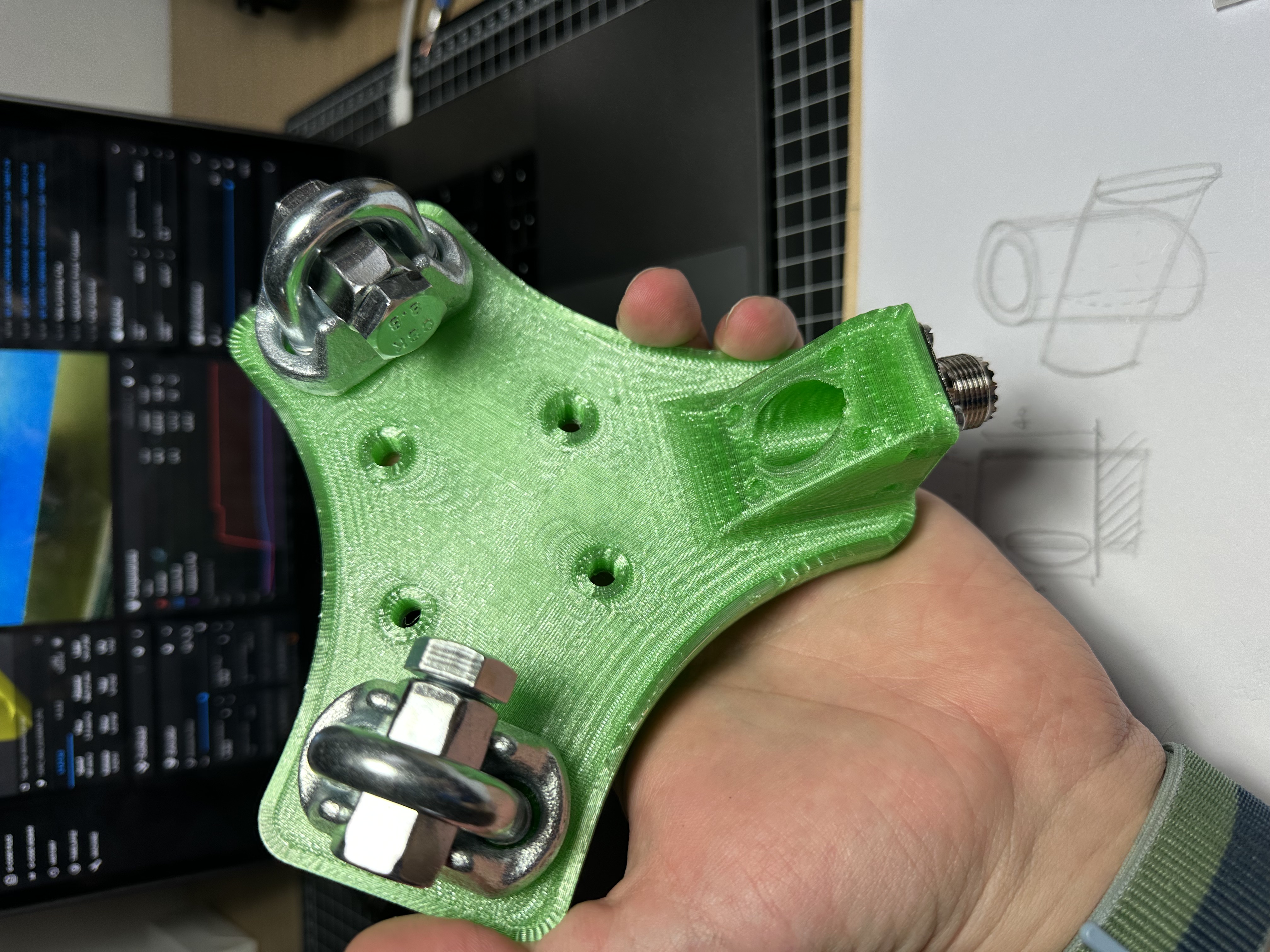 V Dipole antenna mount