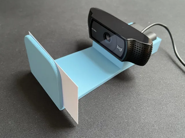 Logitech C920 QR-code scanner mount