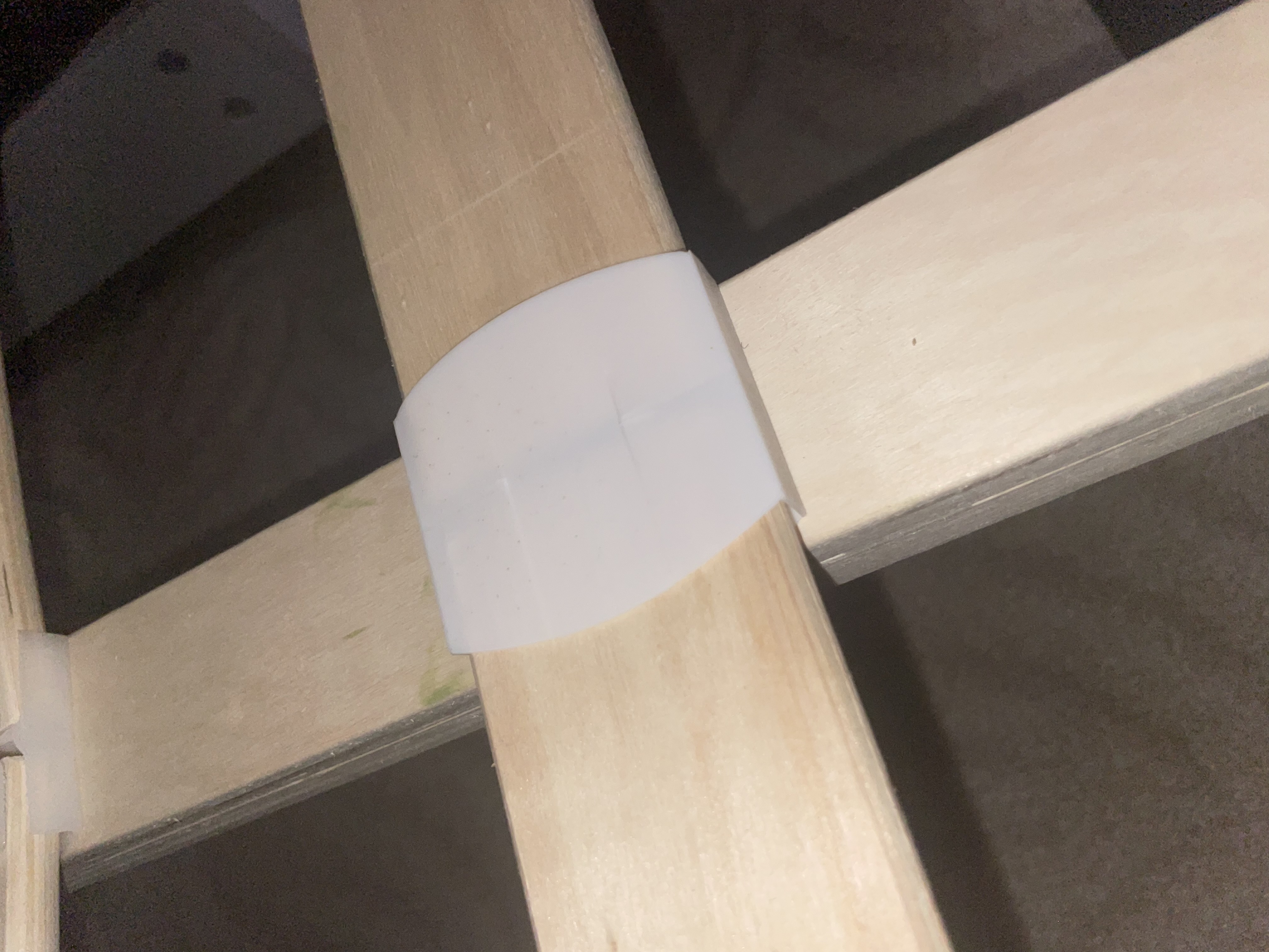 Bed Frame Connector – Practical Bracket for Joining Two Wooden Slats — thumbnail 5