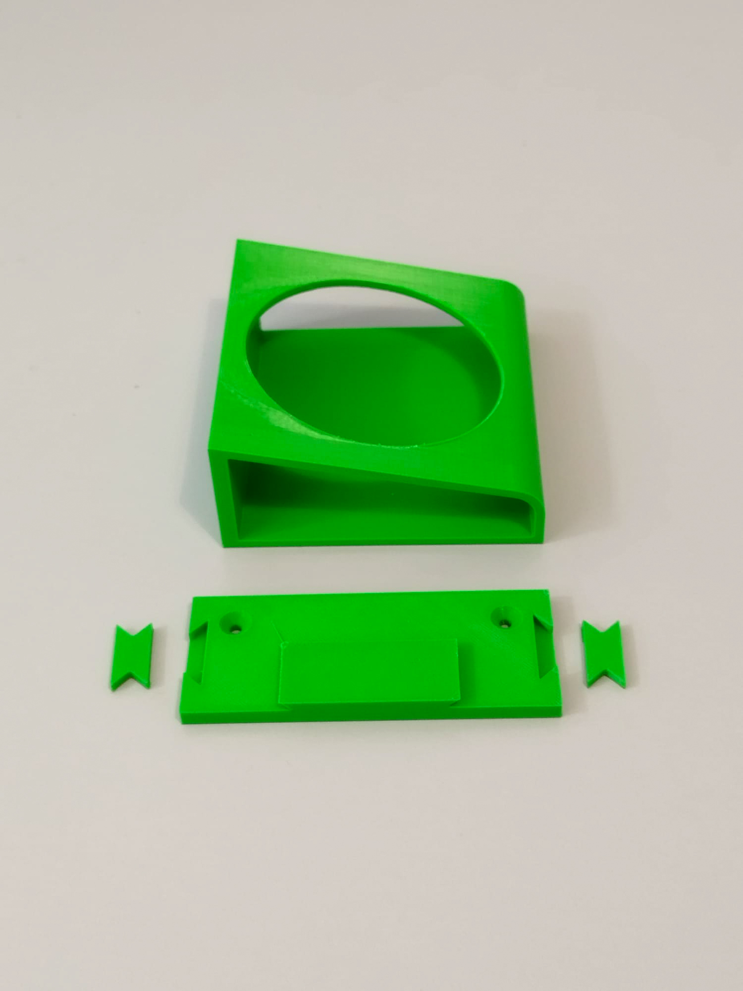 Wall mount for round mini planters — thumbnail 7