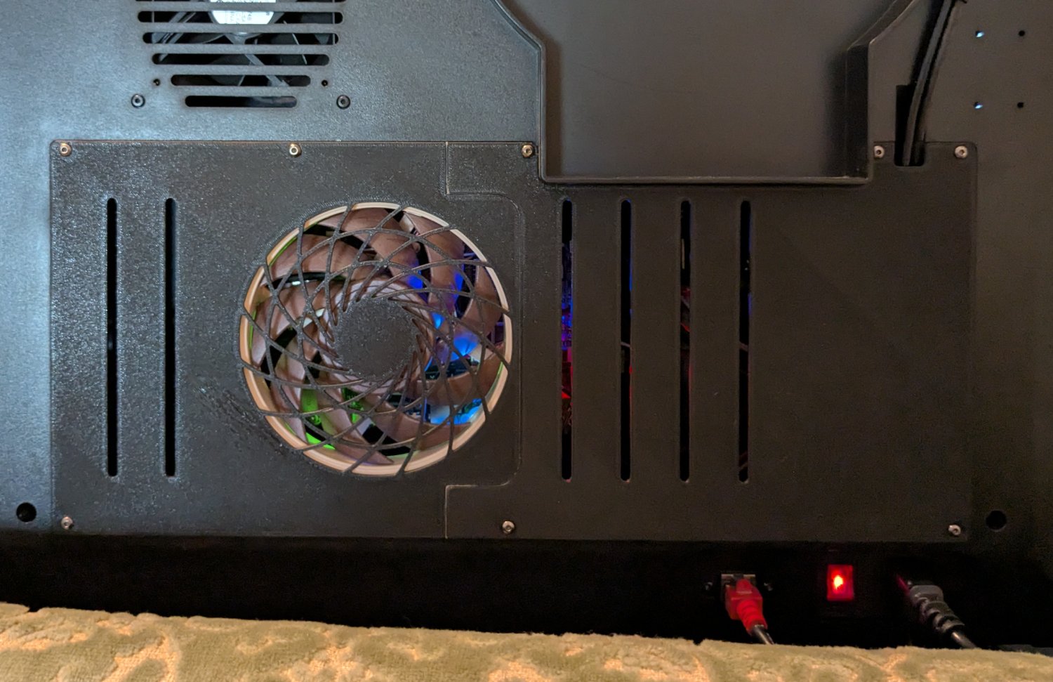 Qidi X-Max 3 mainboard back cover with 120mm fan