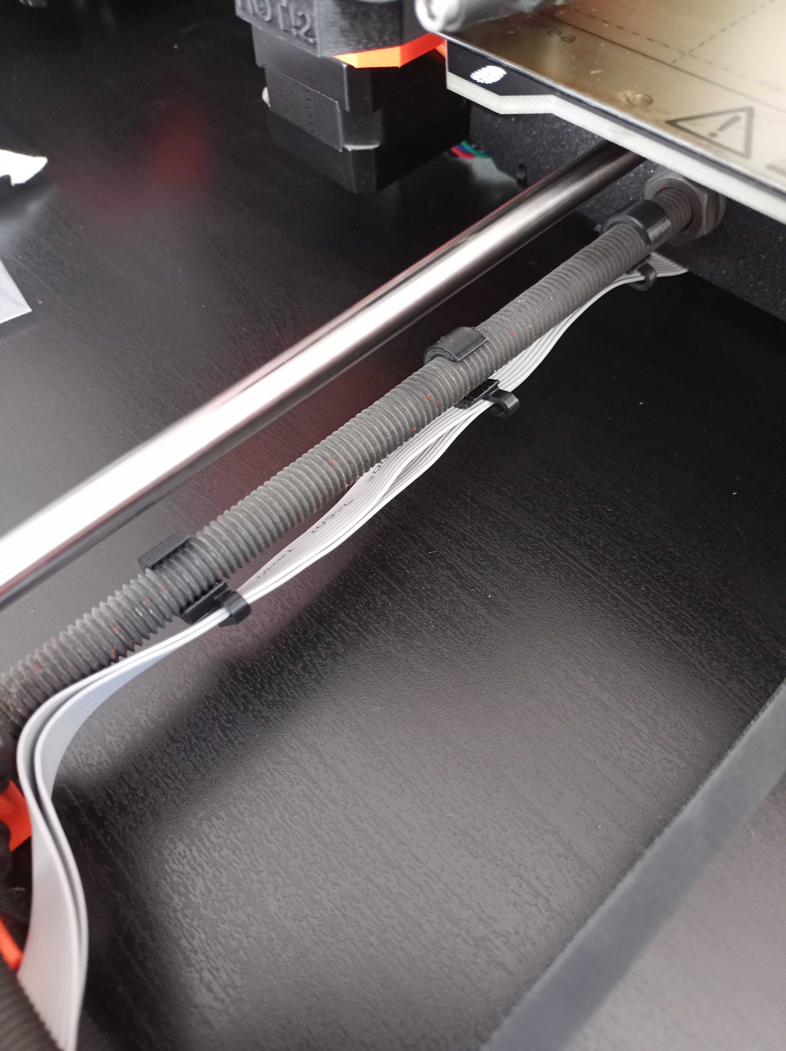 Prusa MK2 and MK2.5 clip for display flatcable