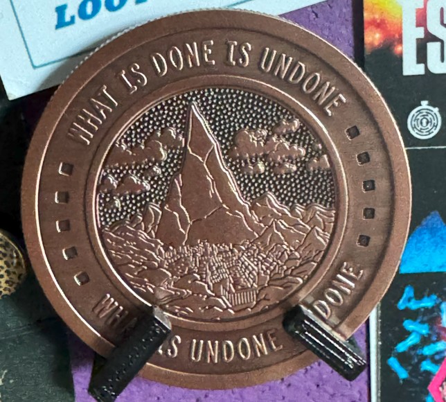 Challenge Coin / Collectable Coin Holder for pinboards