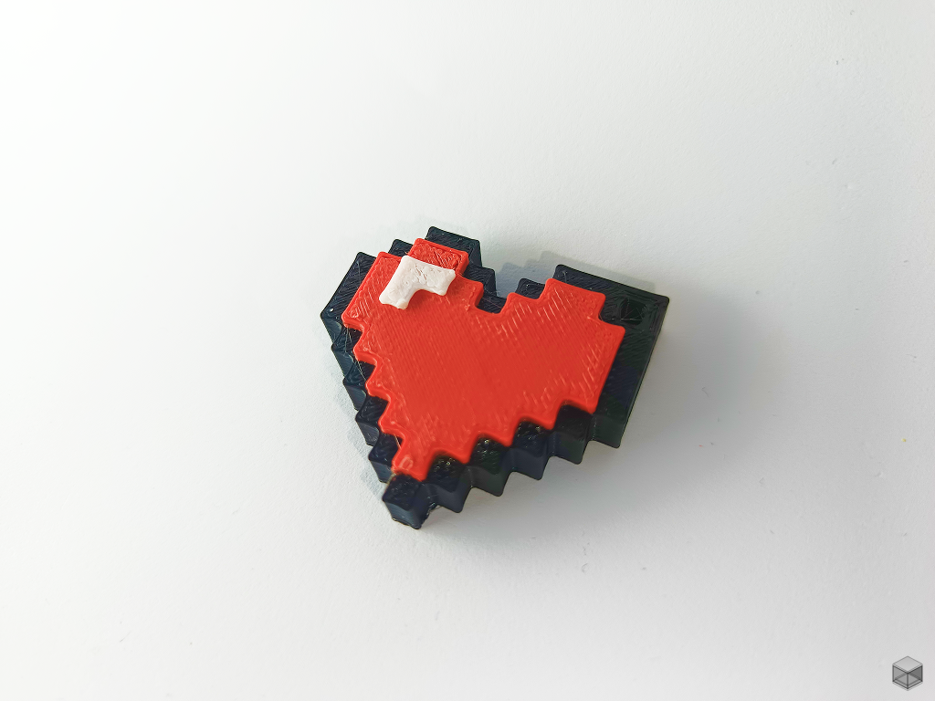 Miniatura 2 do modelo 3D Minecraft Heart: Keychain