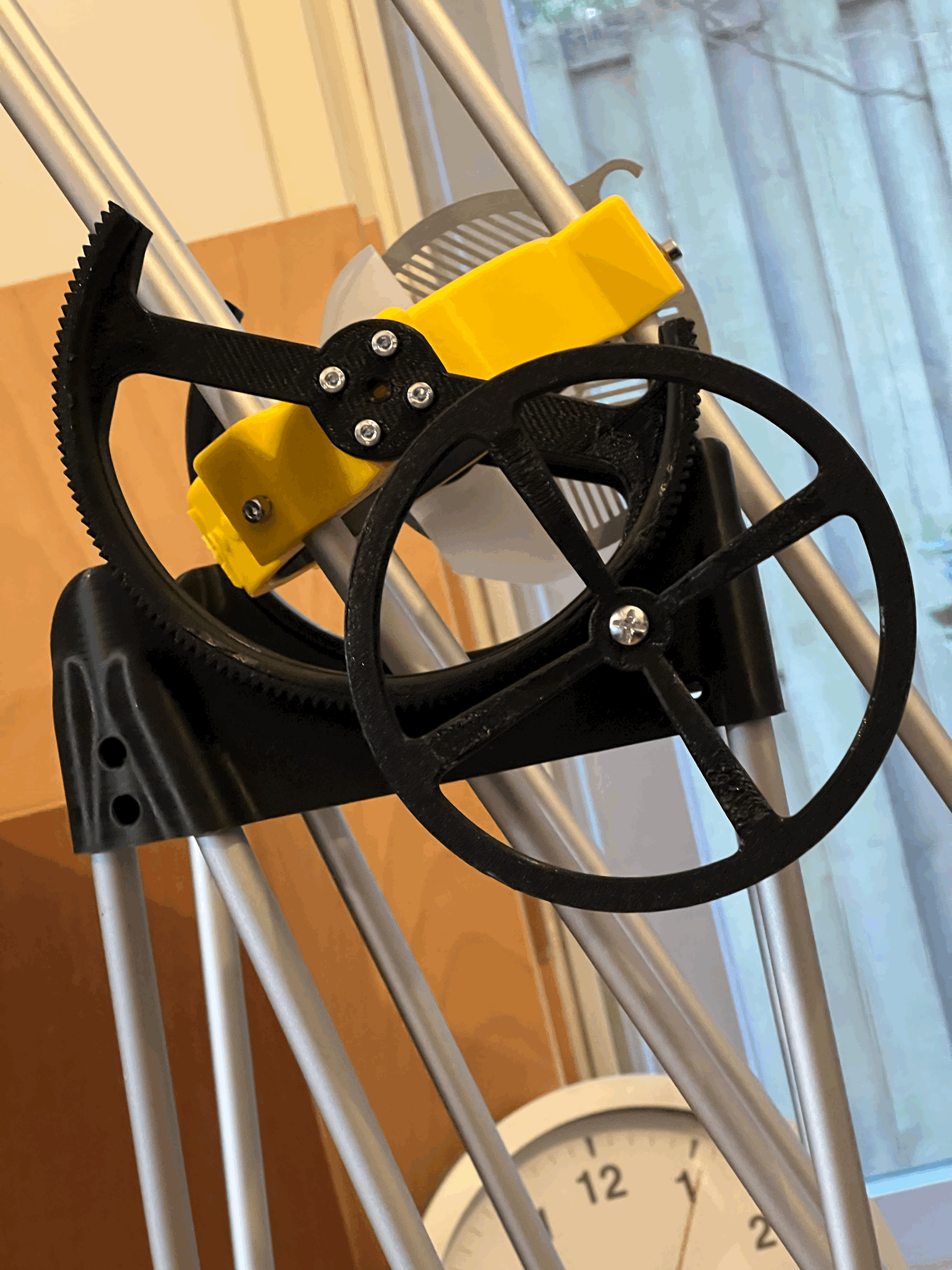 Geared Altitude bearing for metric Hadley Telescope (M4) with thinner attachment pad and larger manual control wheel 3D model thumbnail