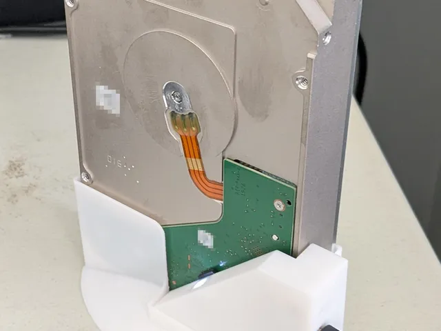 Dock Stand for WD Elements Case