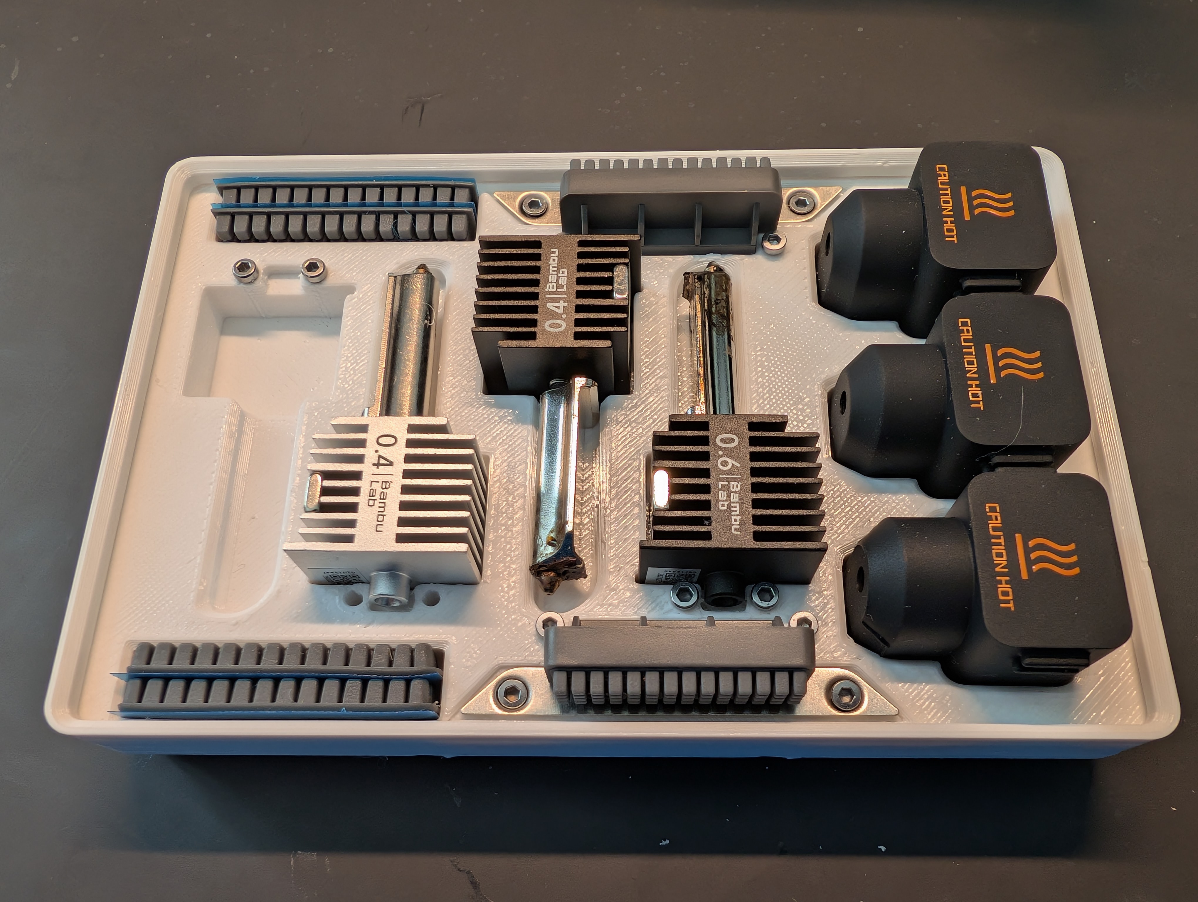 BambuLab A1 & A1 Mini Nozzle, Sock, Scrubber Tray - Gridfinity 2x3 2U/4U