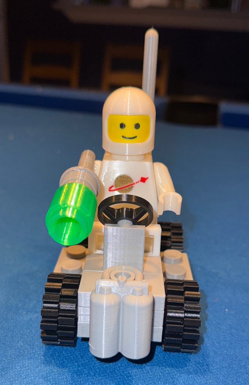 Action-sized Brick Classic Space Buggy (2.5:1 scale) — miniatura 6