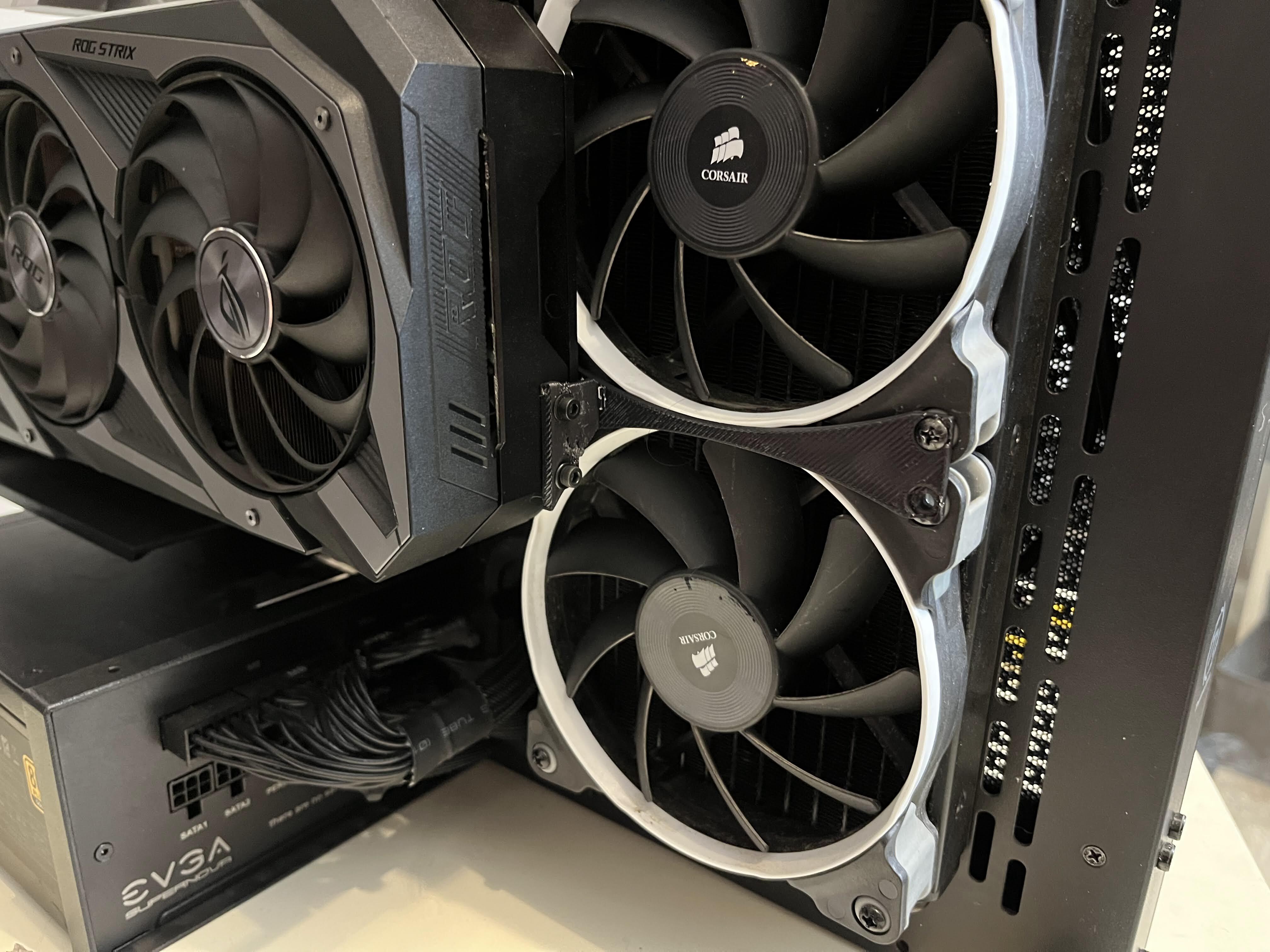 Thermaltake Core P3 GPU Riser — thumbnail 4