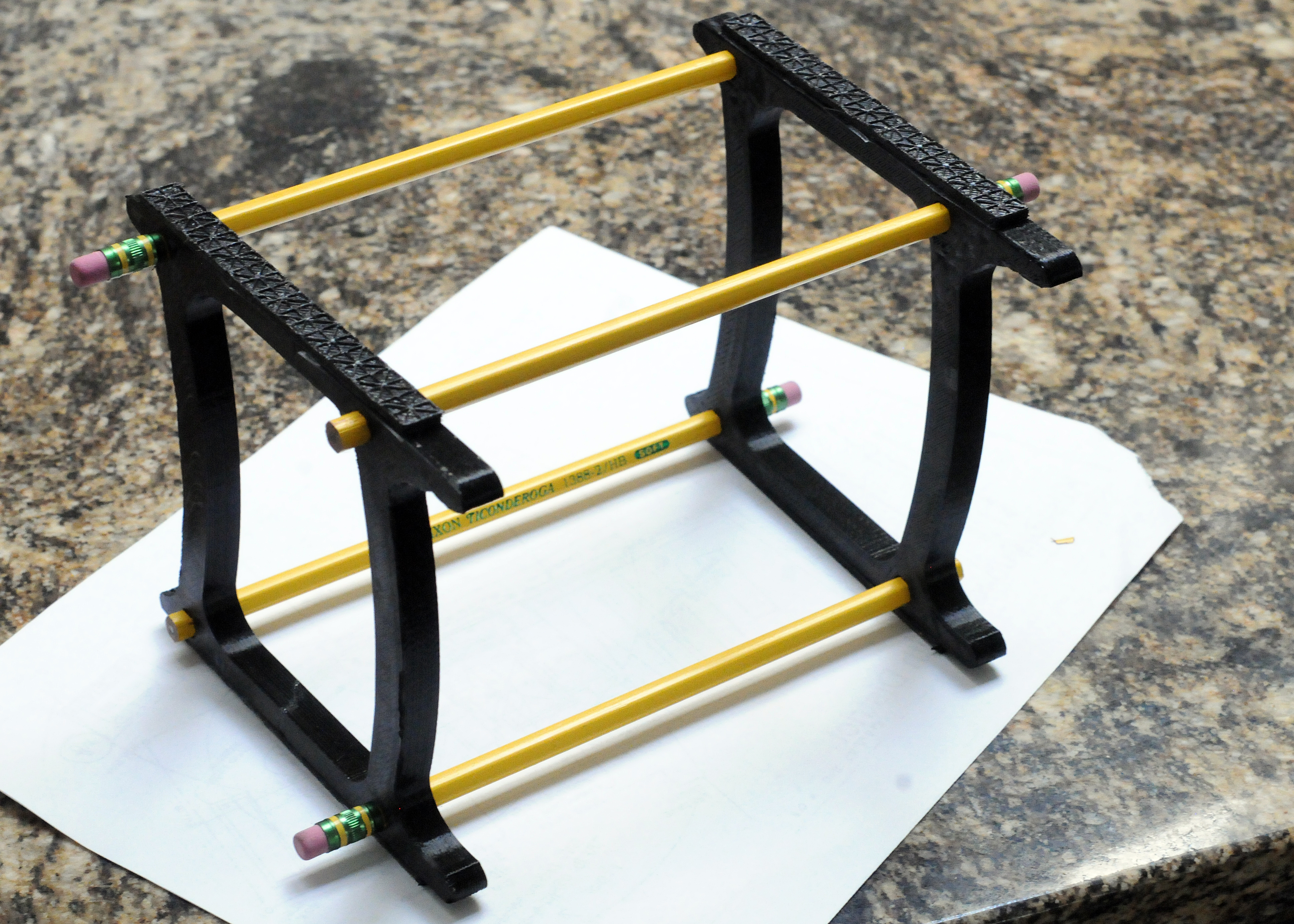 Laptop Stand - Minimal Material (Added brace)