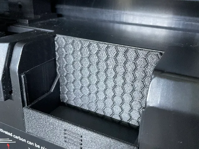 Minimalist Qidi Plus 4 Filter Exhaust Blocker