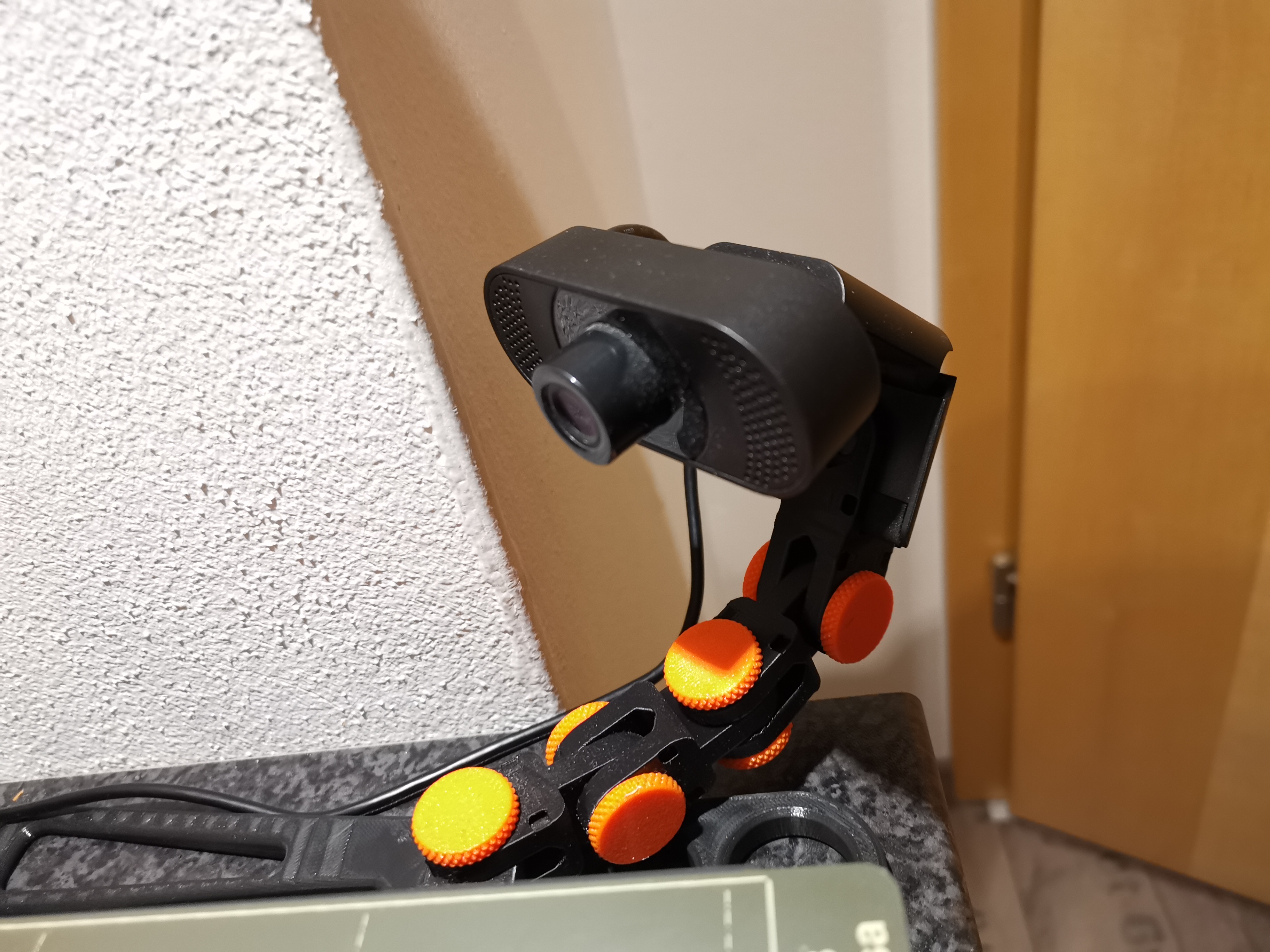 Wansview Webcam Mod for Articulating Raspberry Pi Camera