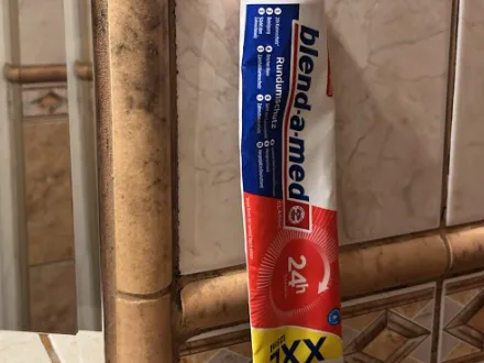 Toothpaste holder