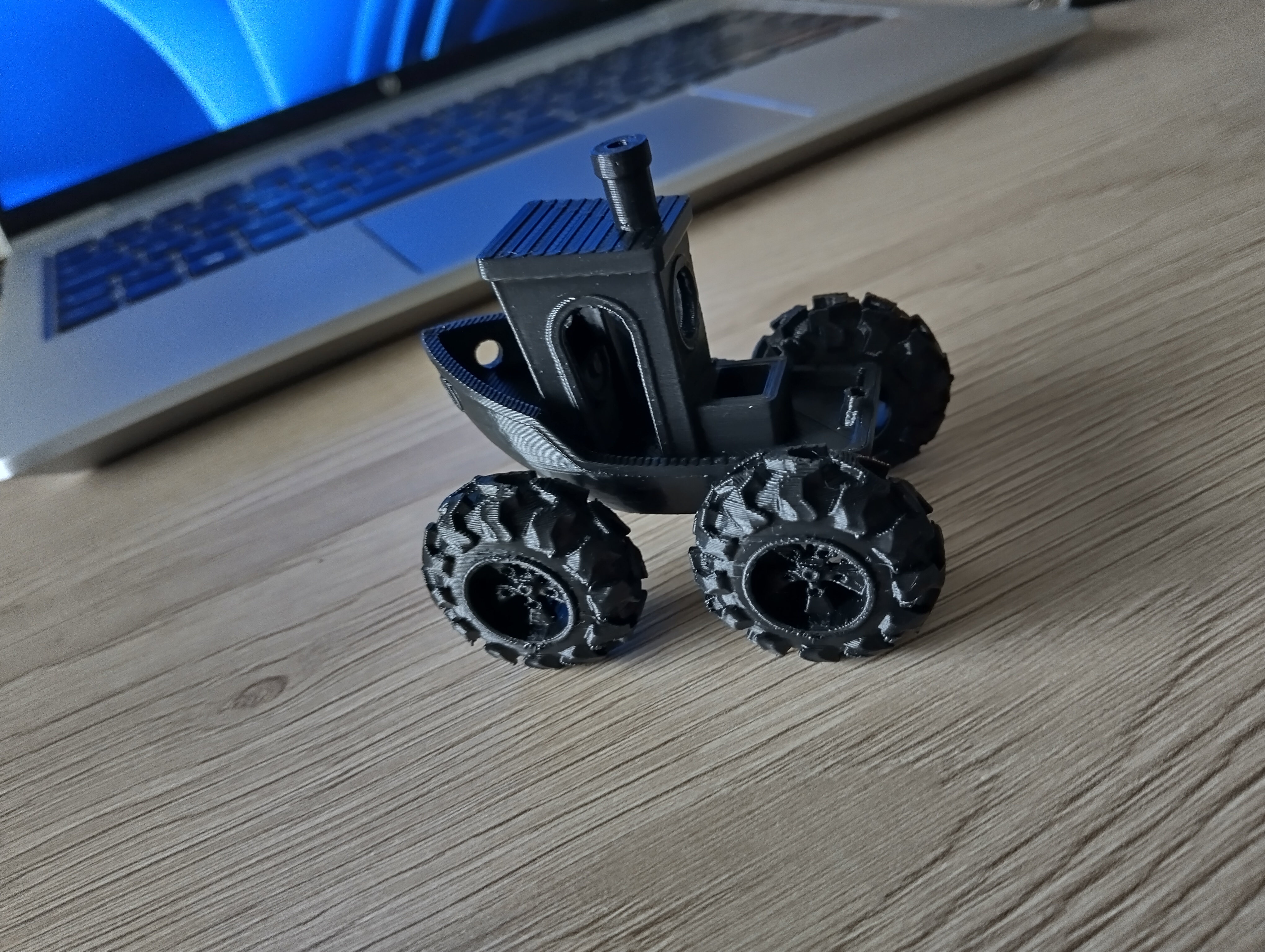 Offroad benchy — miniatura 3