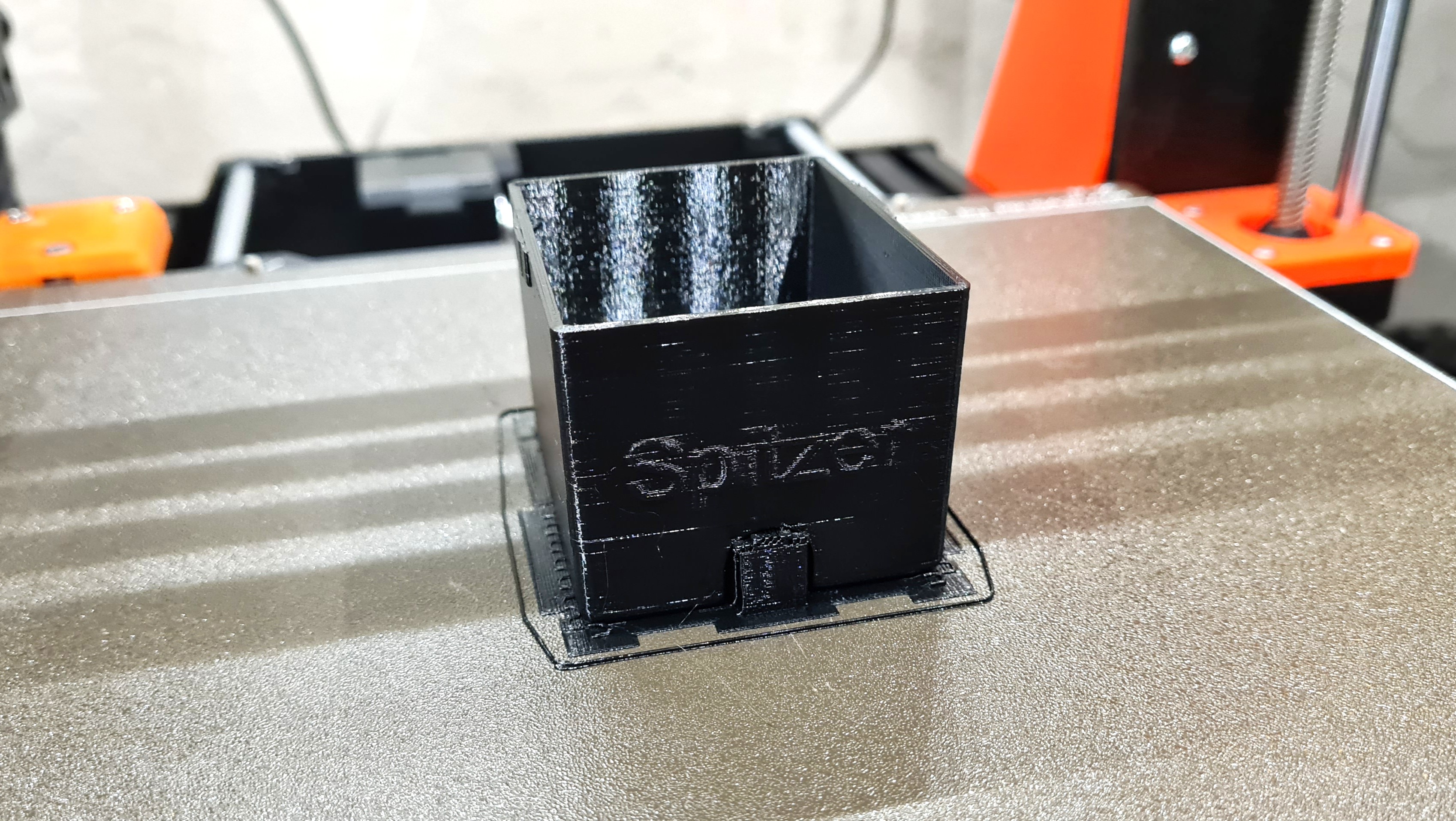 Can for pencil sharpening machine — miniatura 4