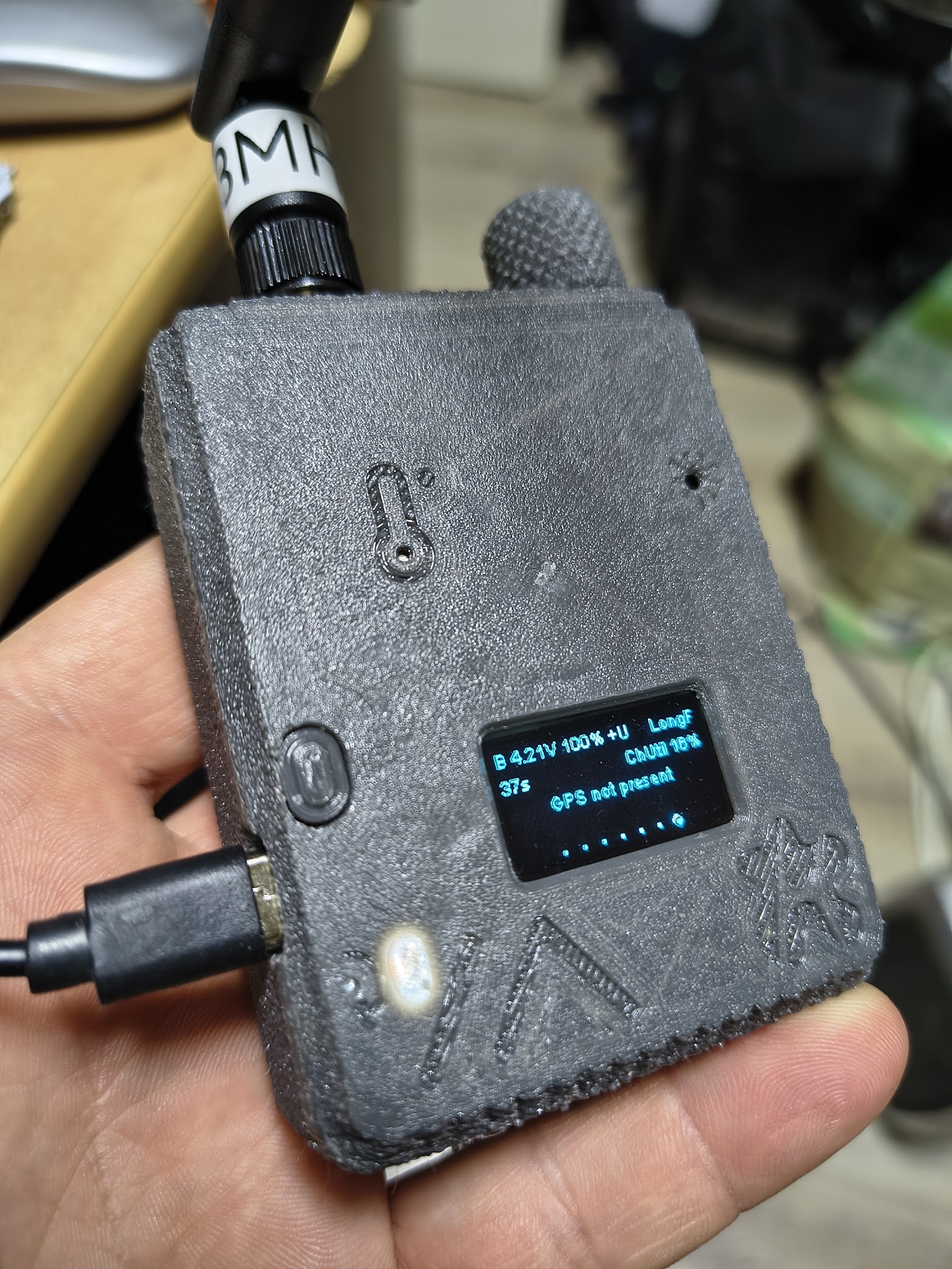 nomadBox - heltec WiFi LoRa 32(V3) case, GPS, BME280, buzzer, rotary encoder
