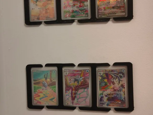 Toploader Wall Display