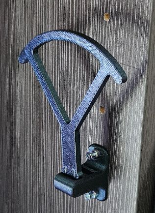 Hat Hanger for Dakota Closets