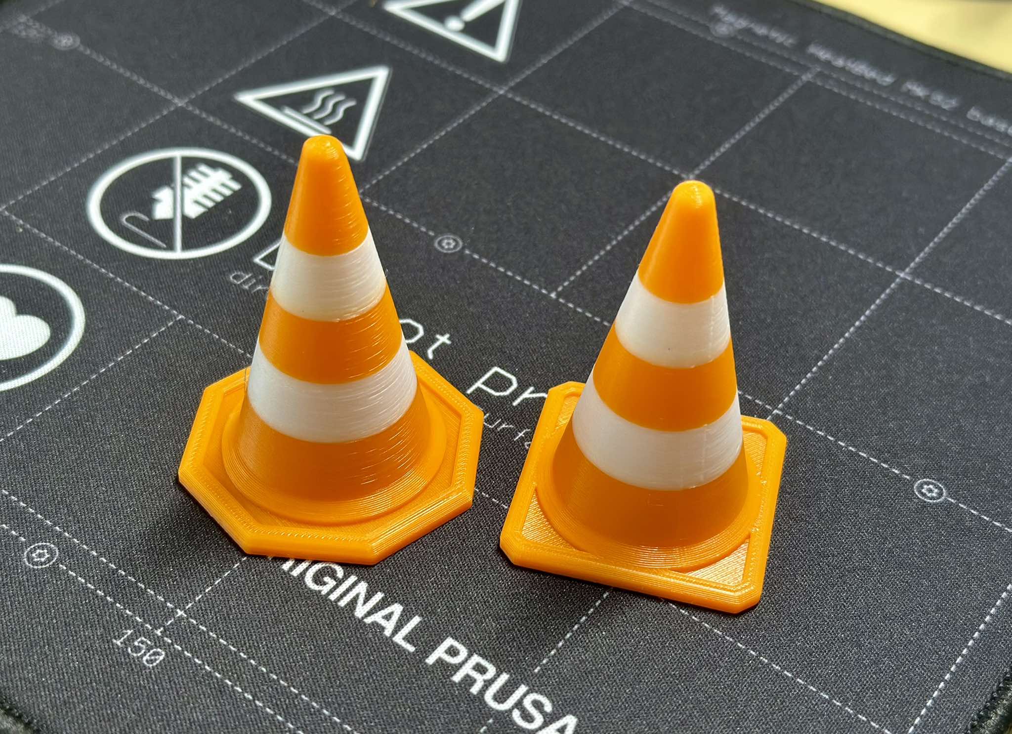 Traffic cone / pylon for RC Cars