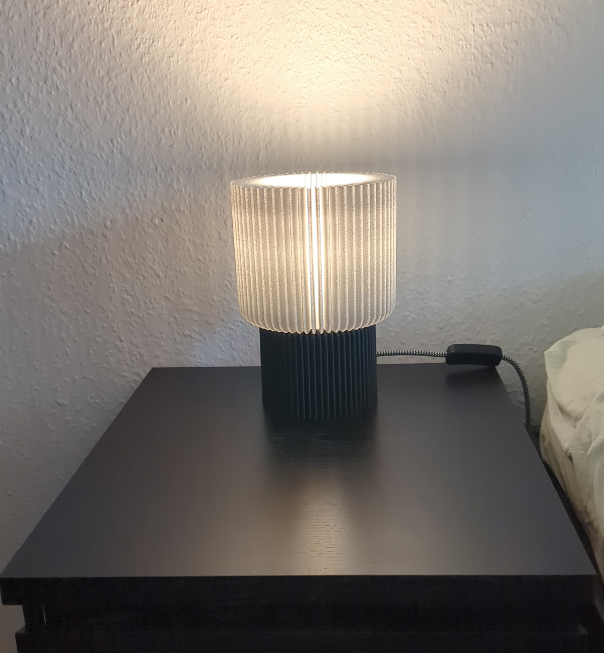 Lamp cannelé design - Vase mode - Bed side lamp