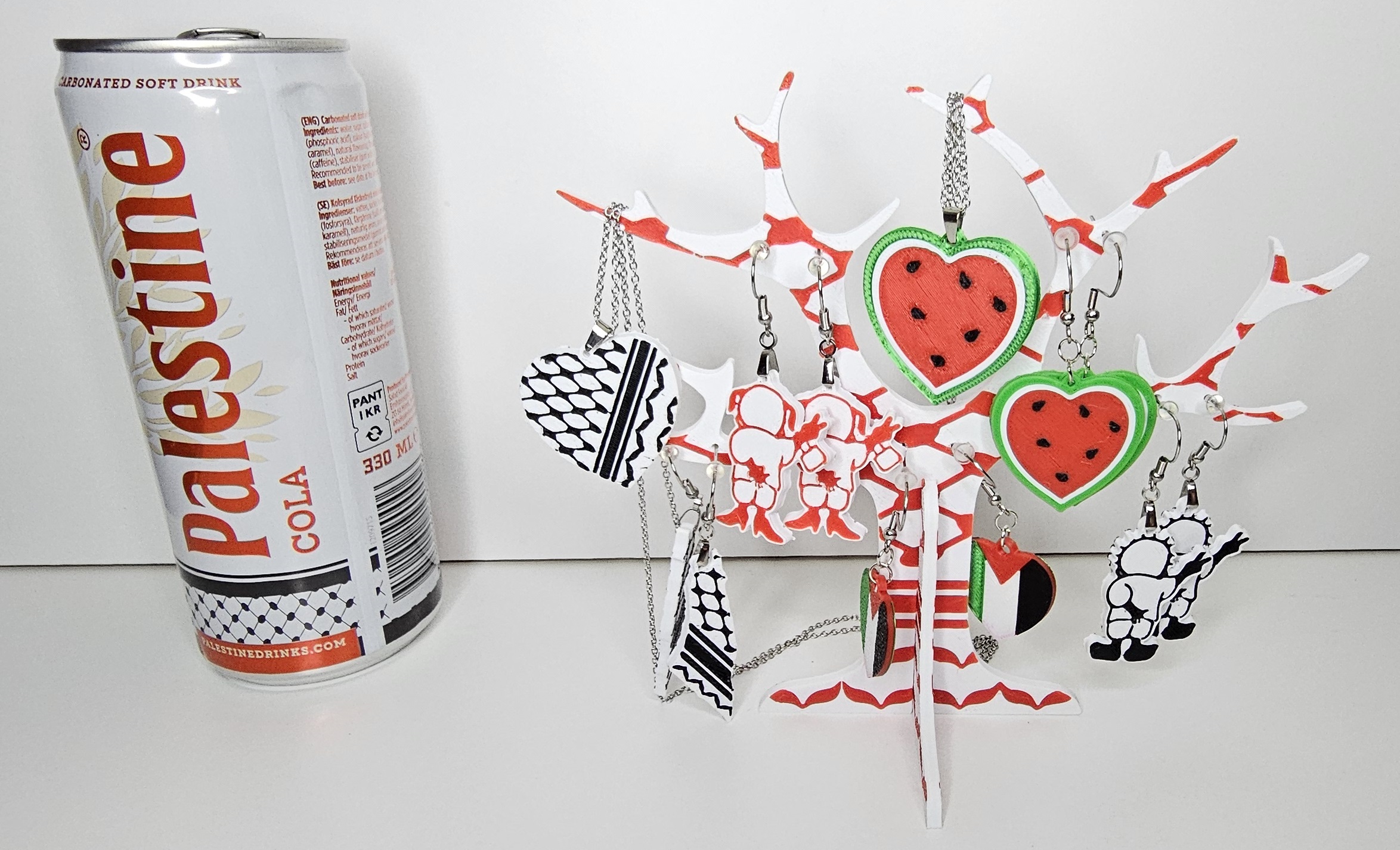 Tree shaped jewelry organizer