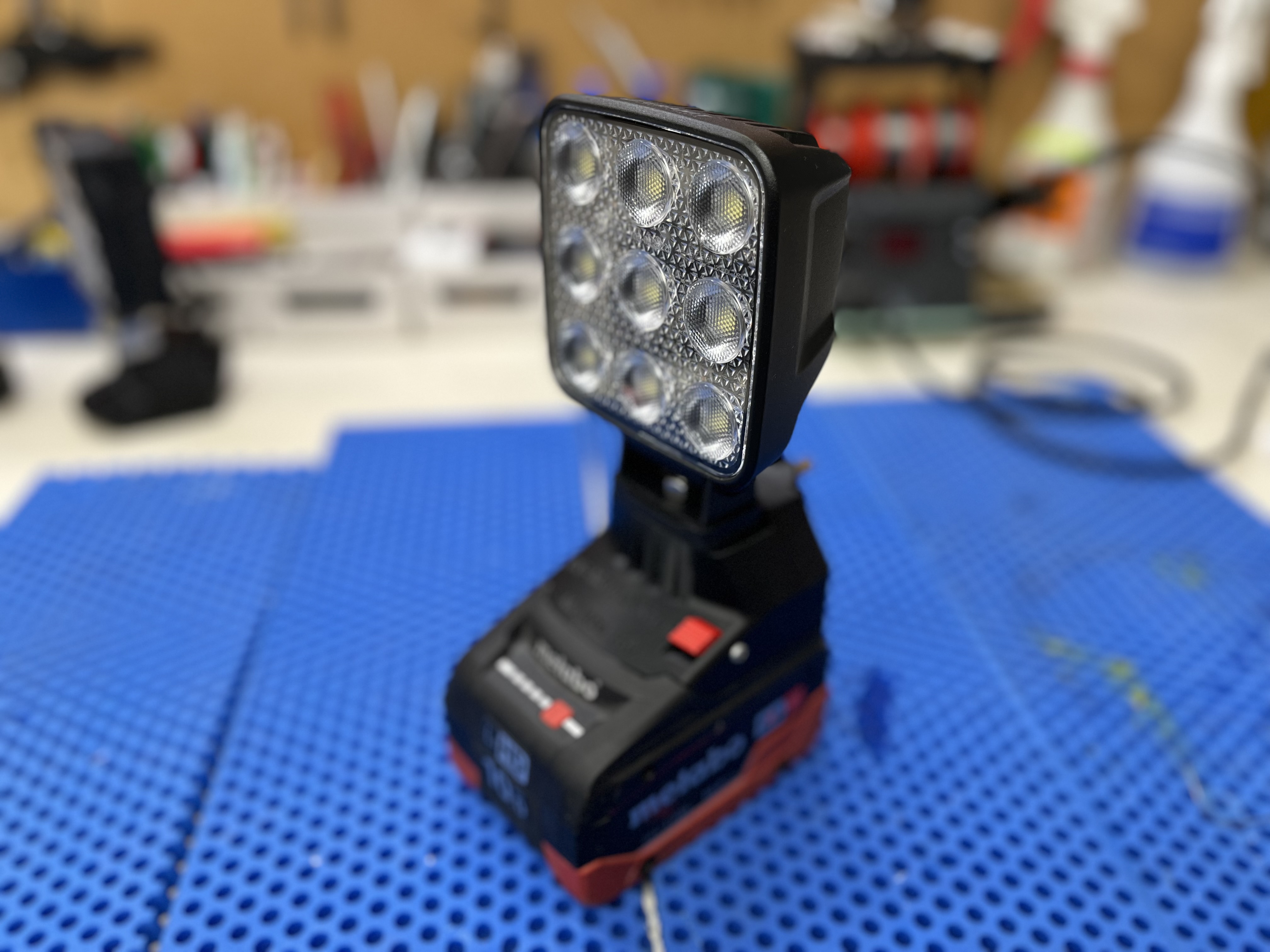 Metabo 18V Power Adaptor / Worklight — thumbnail 3