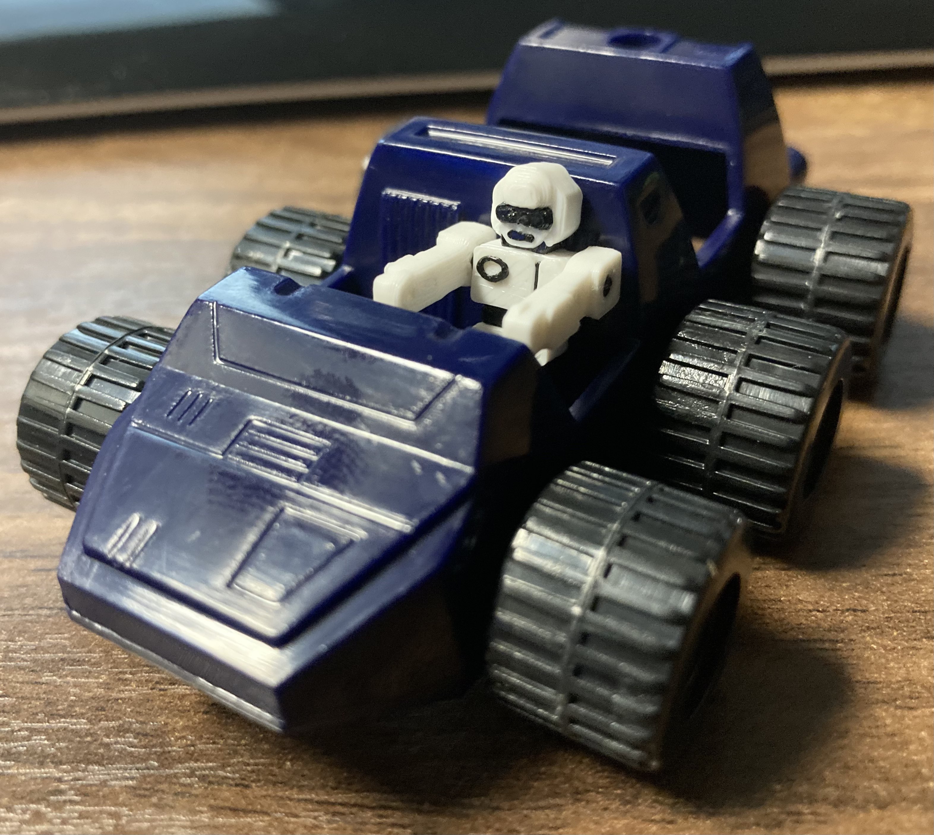 Diatrooper - a Diaclone sized pilot for your G1 Transformers